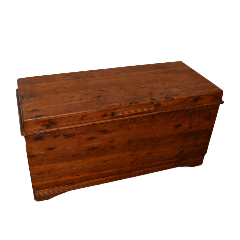 Lane Cedar Chest