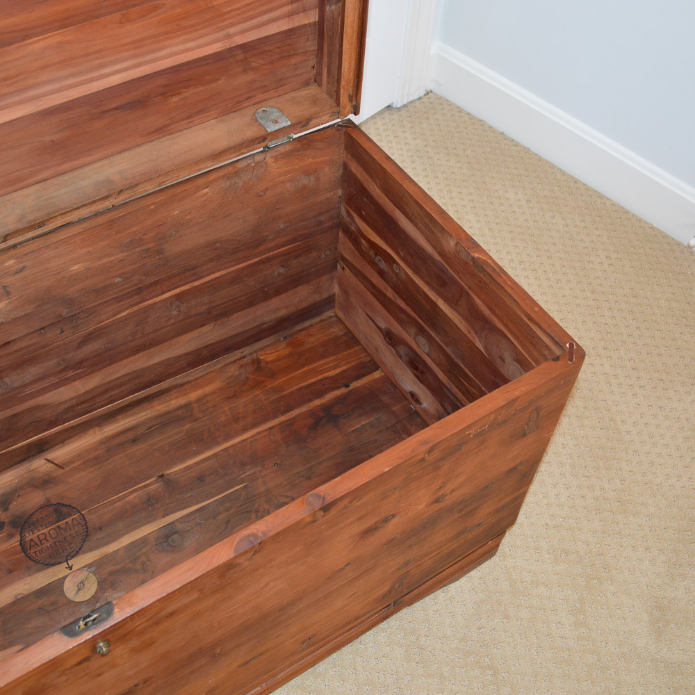 Lane Cedar Chest