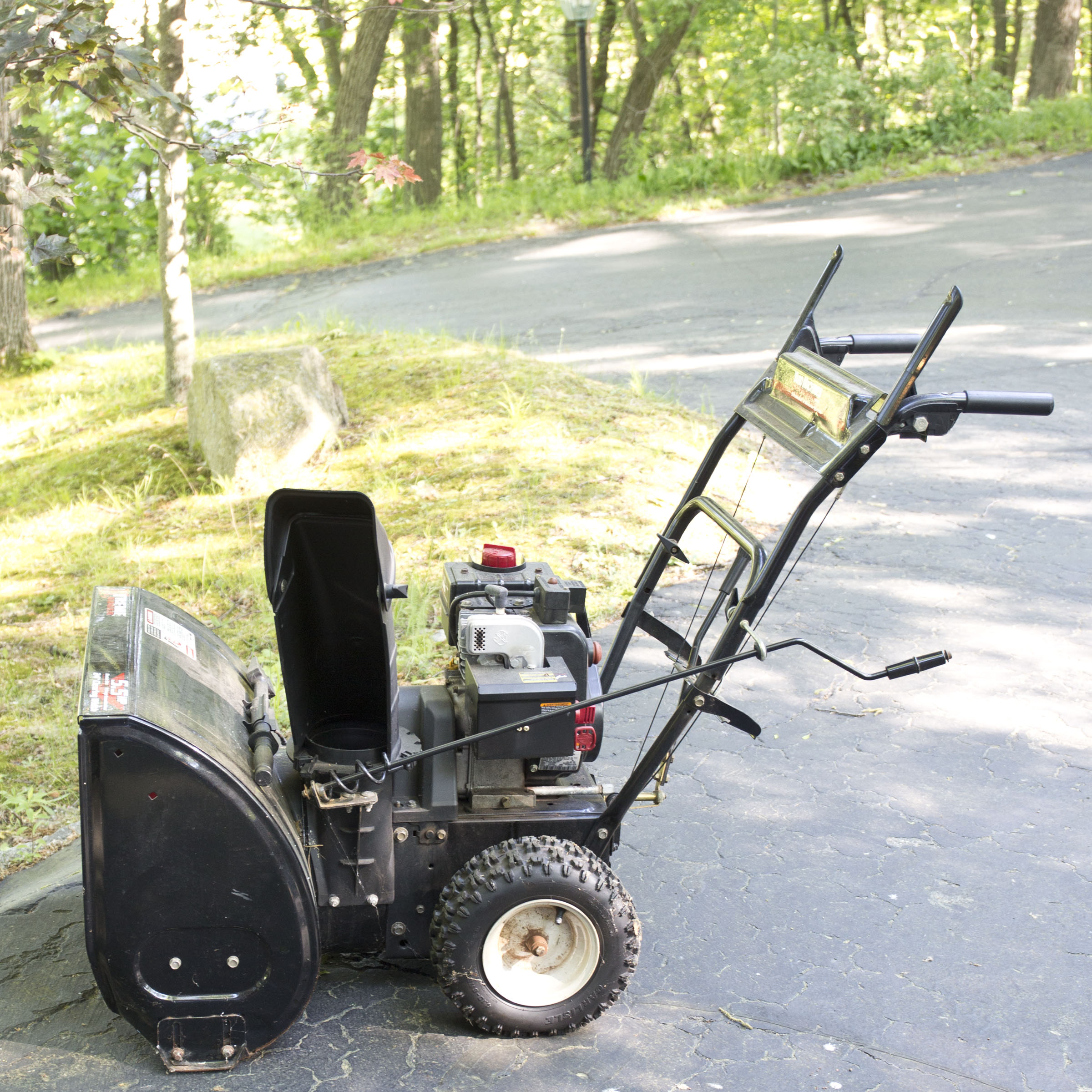 MTD Yard Machines Snow Thrower