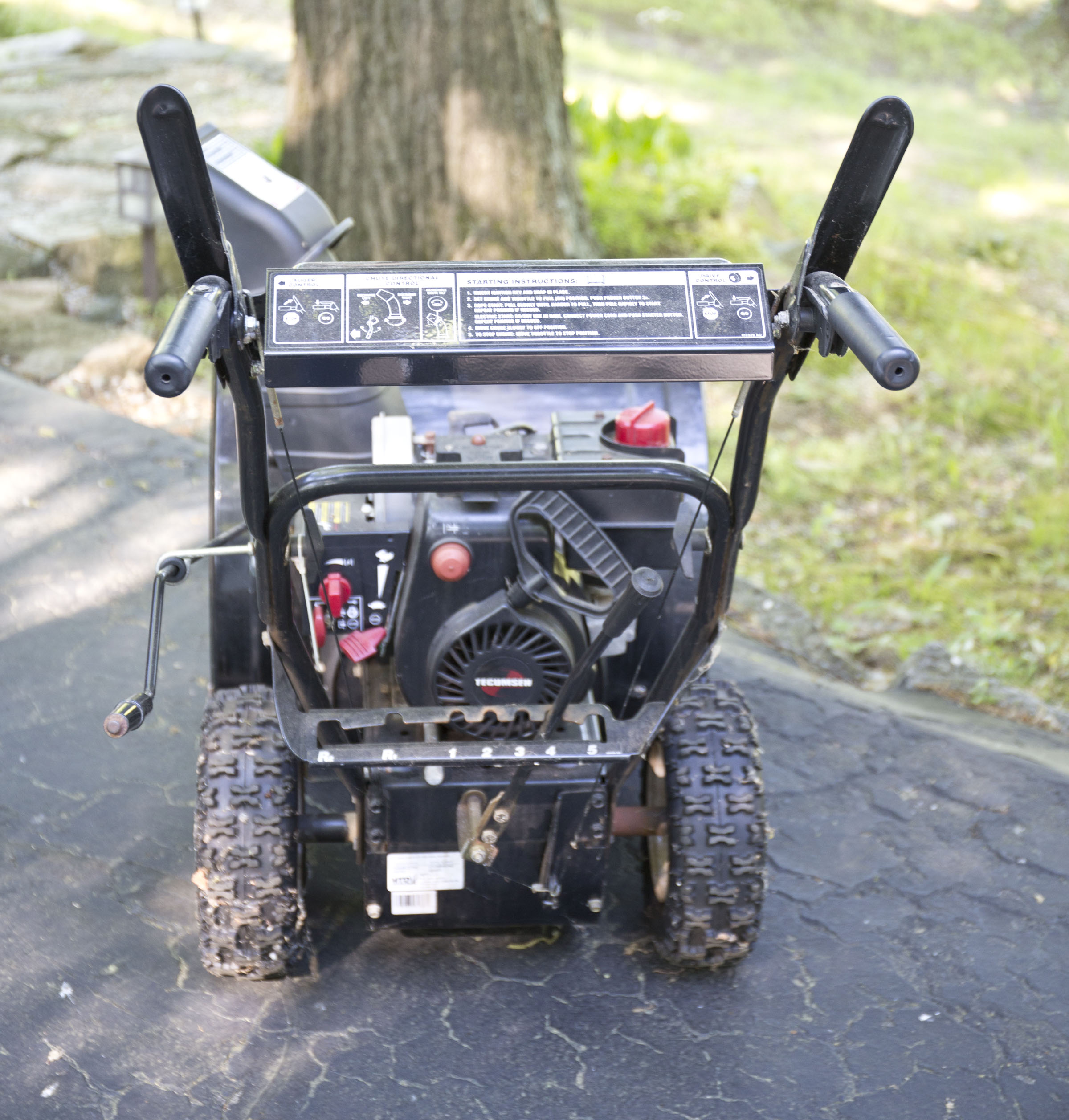 MTD Yard Machines Snow Thrower