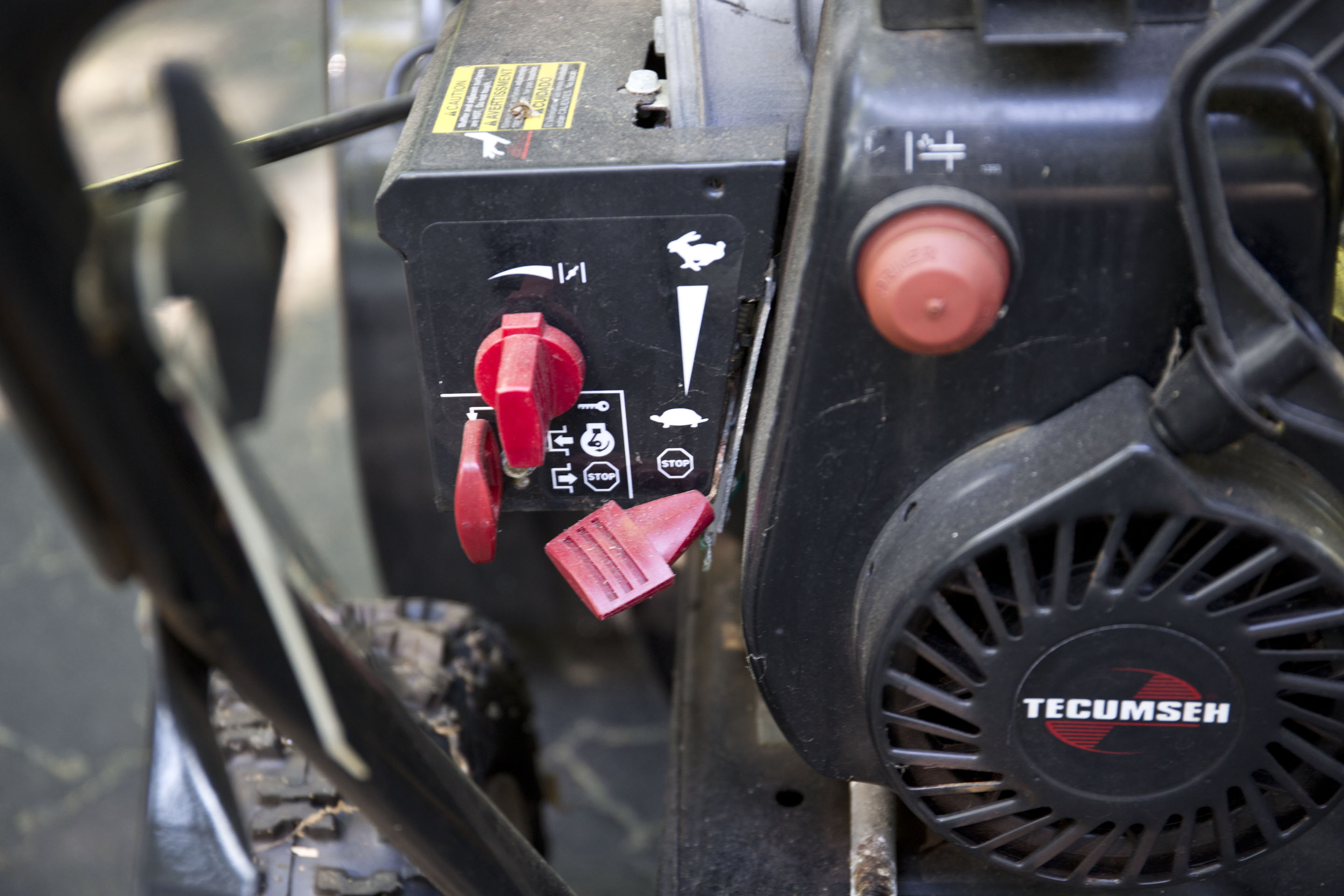 MTD Yard Machines Snow Thrower