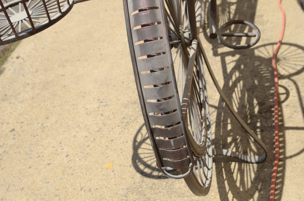 Metal Plant Stand Bike