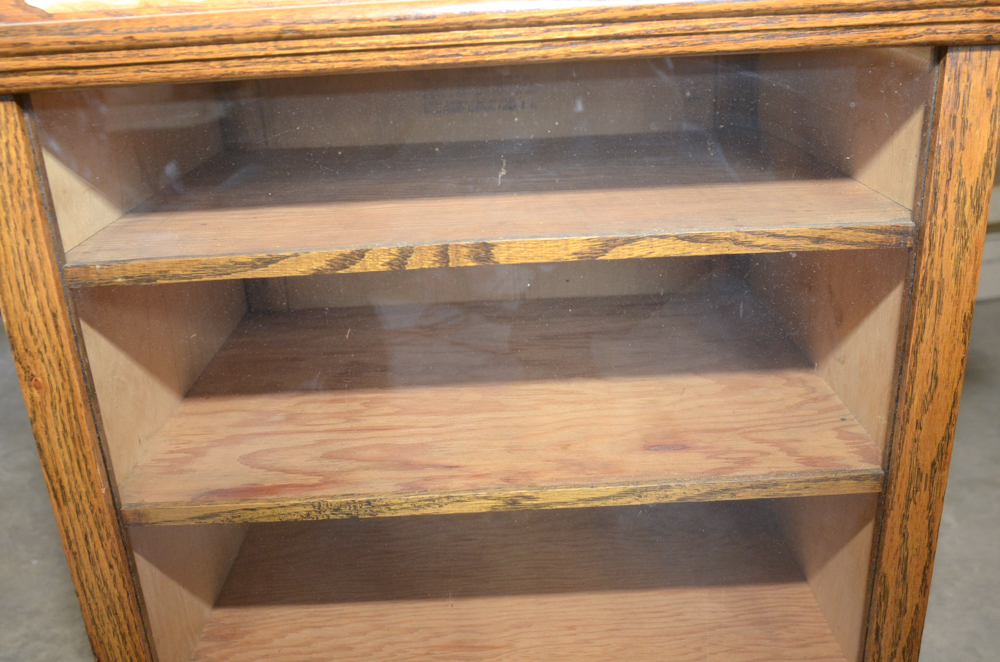 Dr. Meyers' Remedies Antique Drug Case