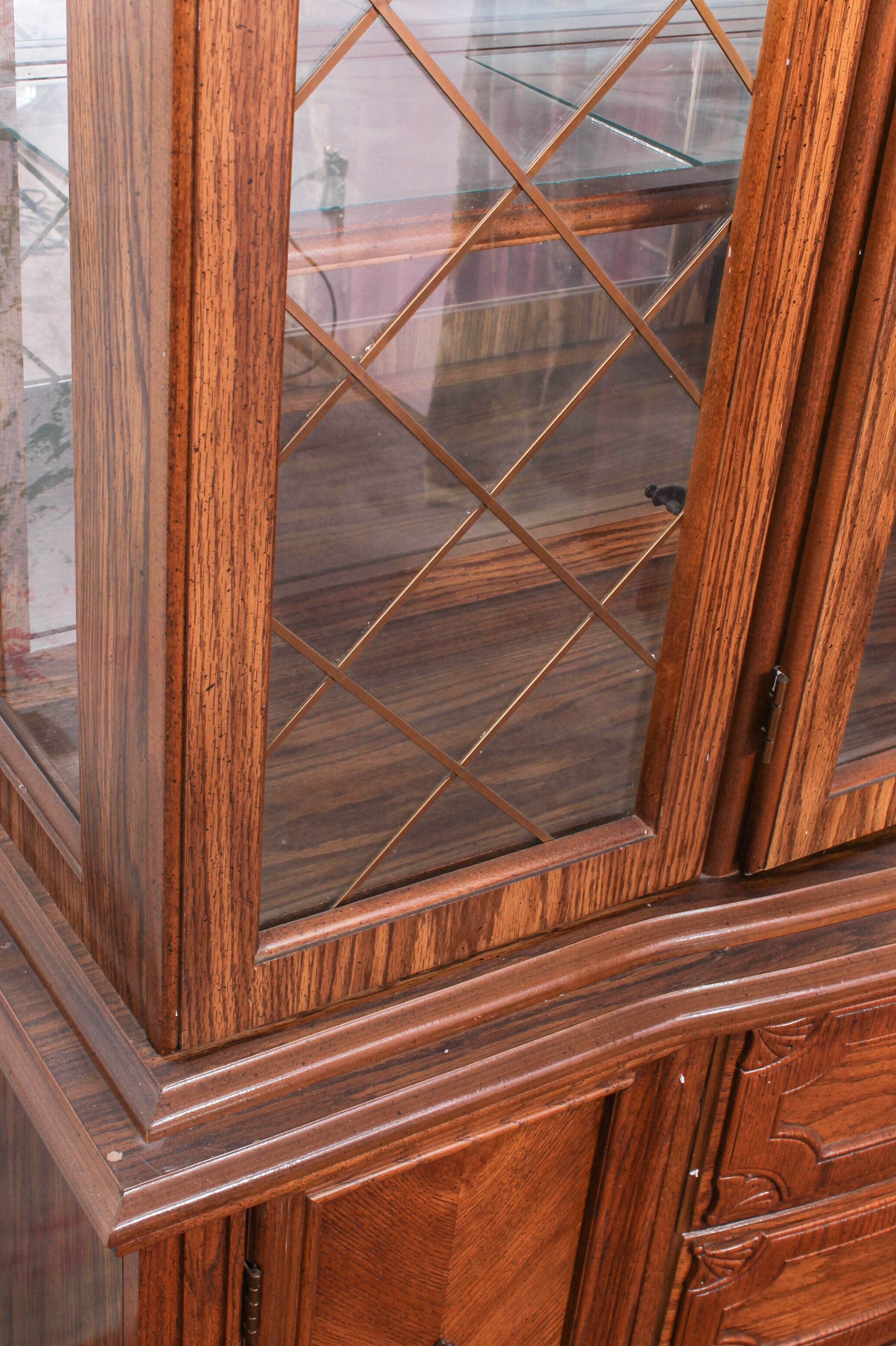 Vintage Bassett Furniture China Cabinet