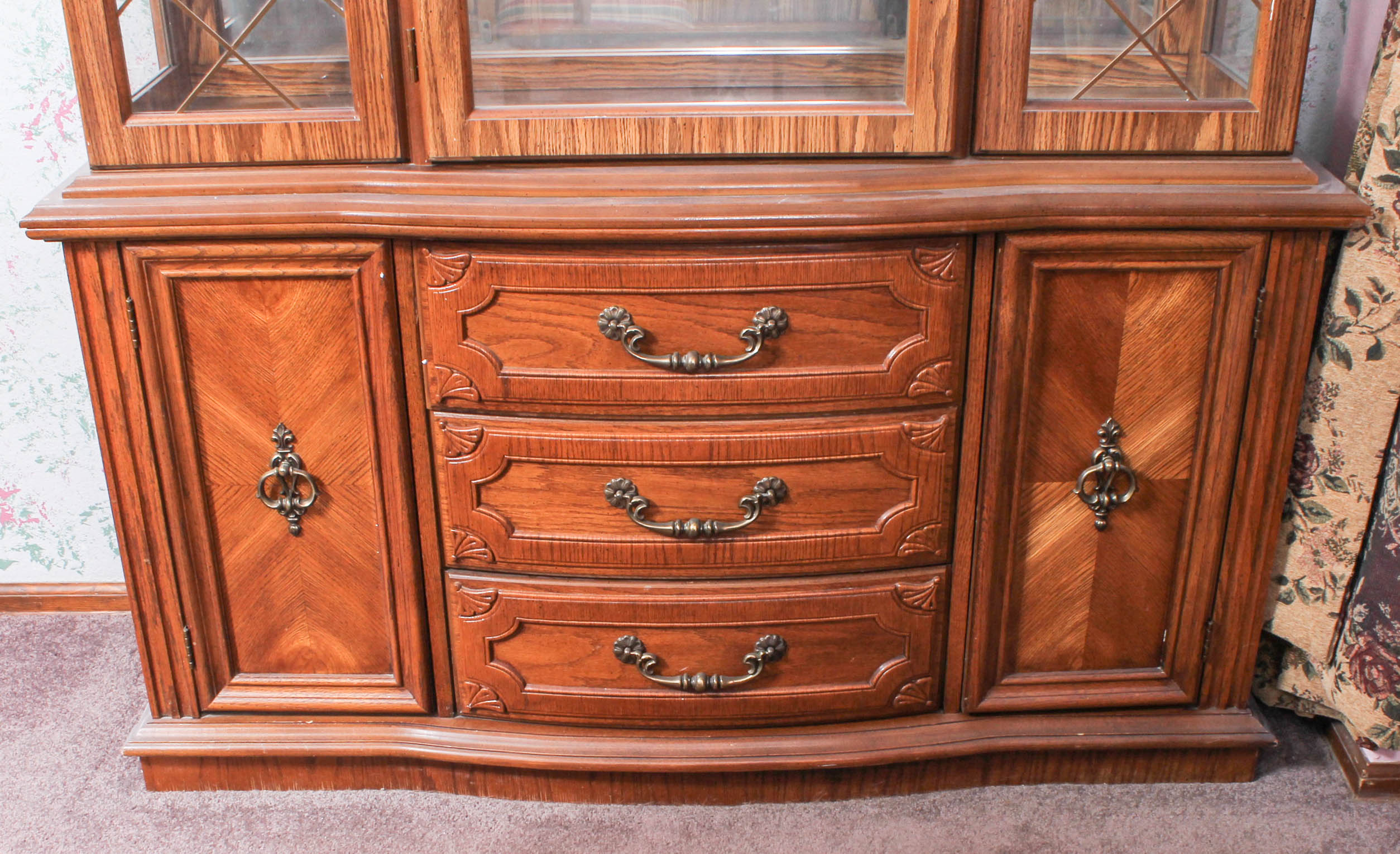 Vintage Bassett Furniture China Cabinet