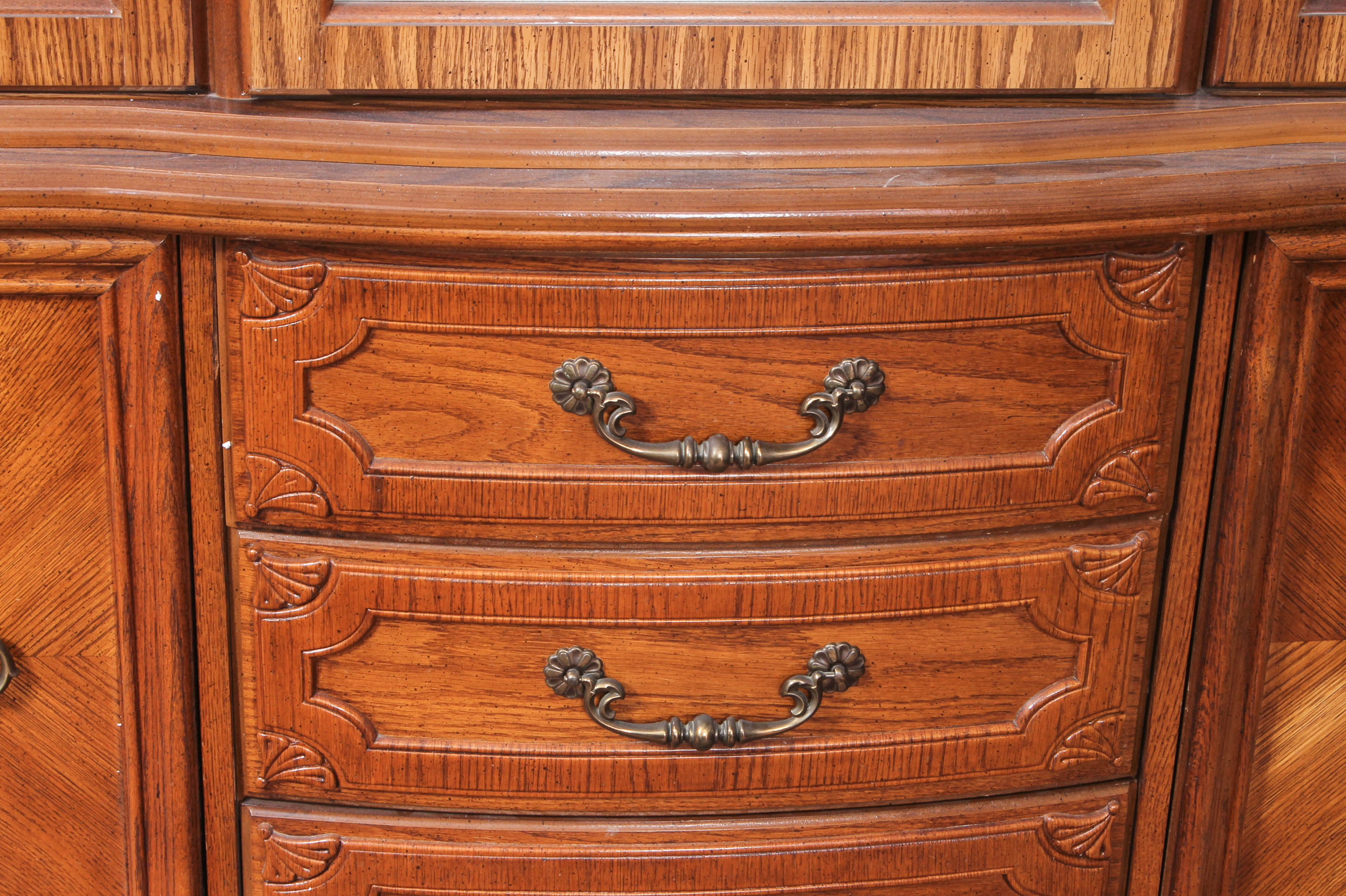 Vintage Bassett Furniture China Cabinet