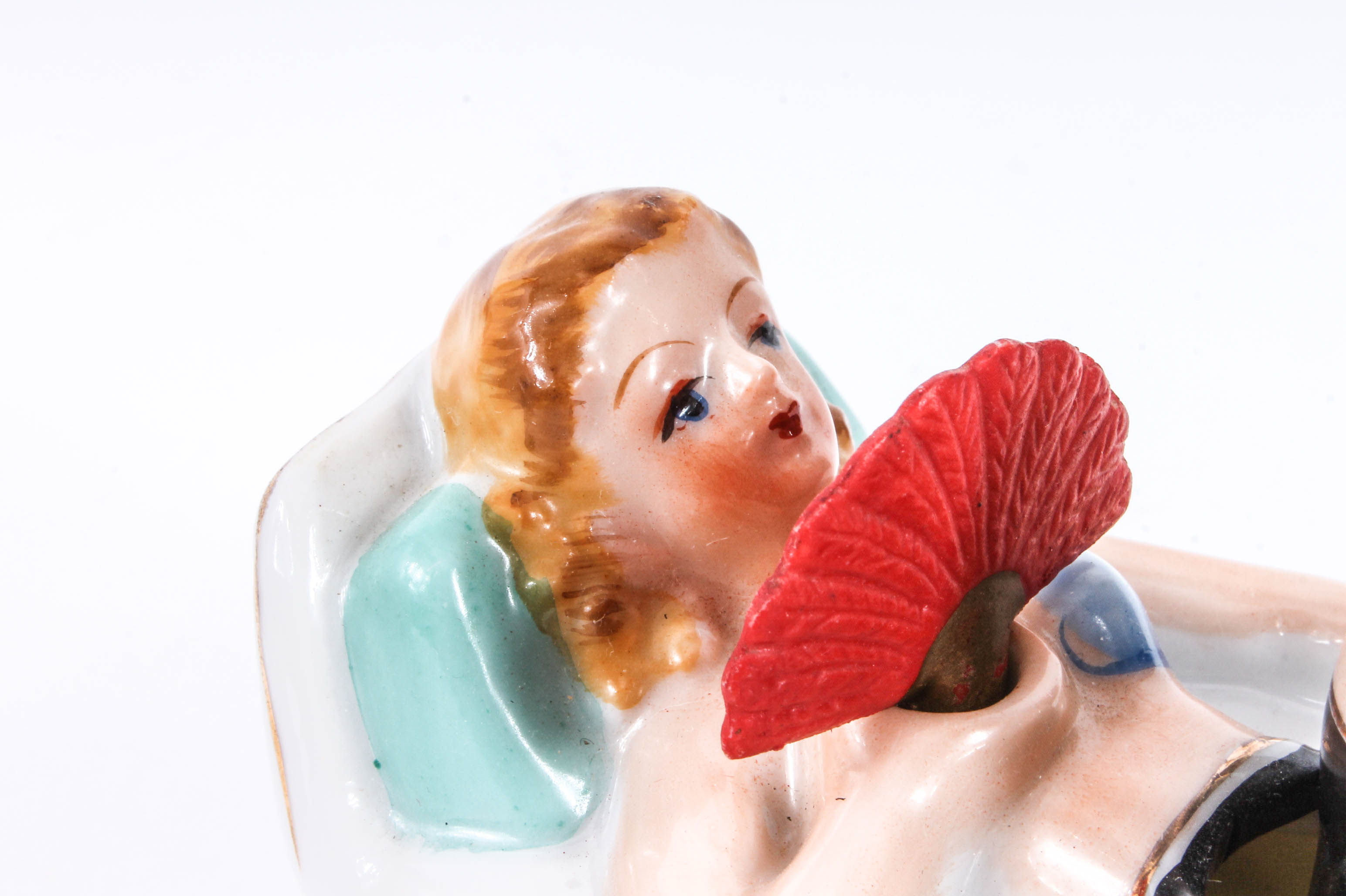 Collection of Ceramic Decor Including 1940s Nodder Pin Up Ashtray
