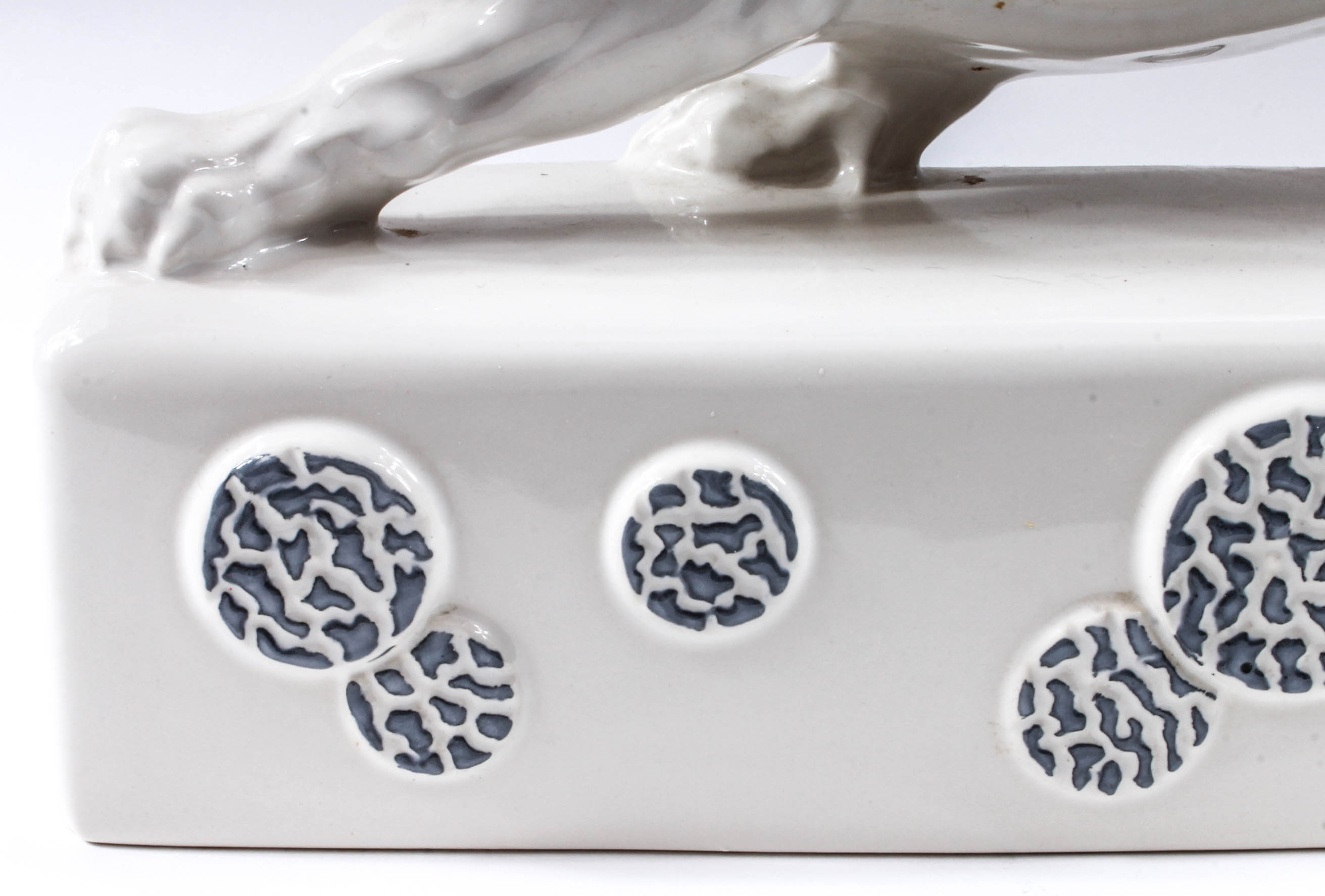 Vintage Kron Stalking White Panther Ceramic TV Lamp