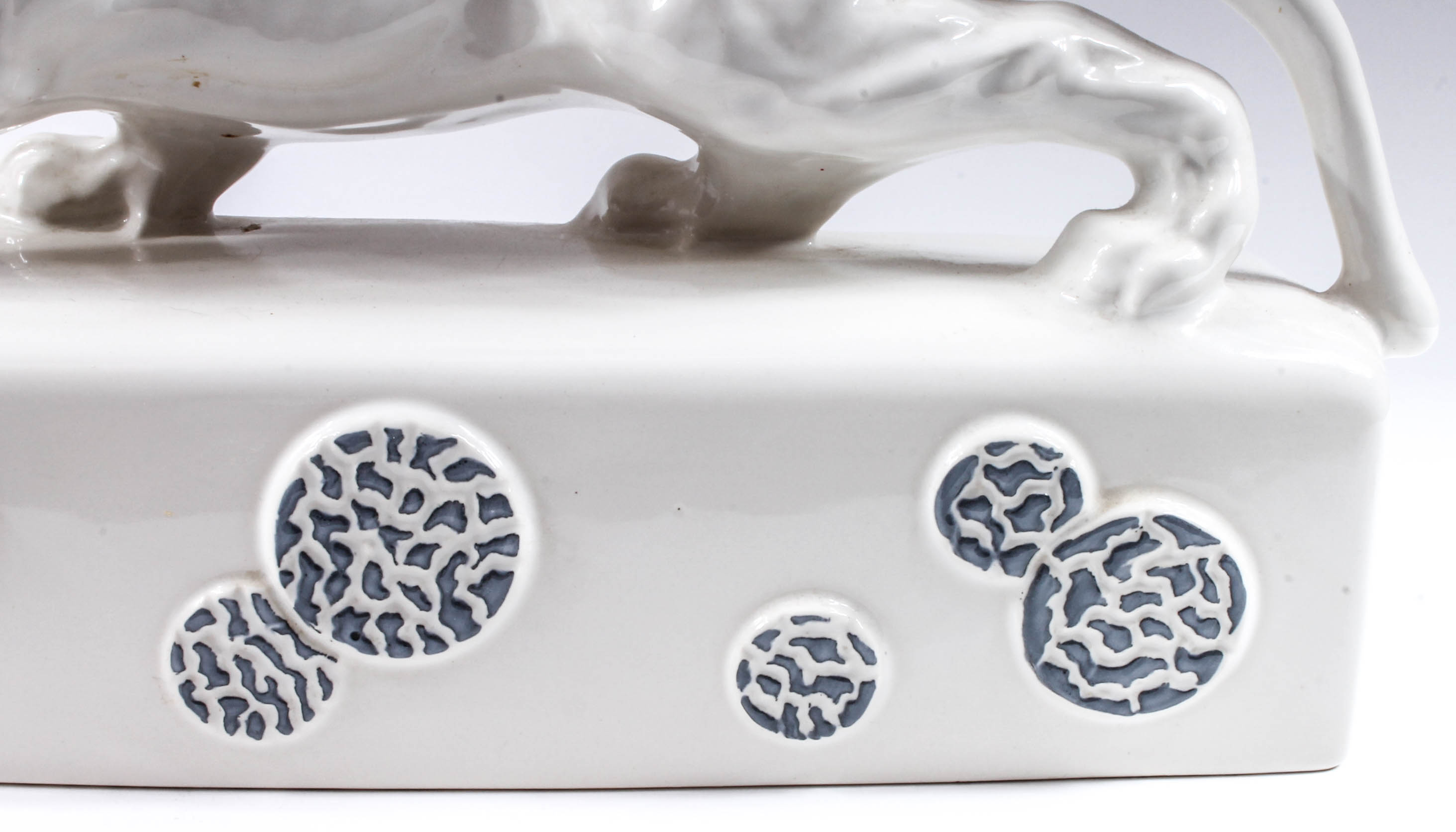 Vintage Kron Stalking White Panther Ceramic TV Lamp