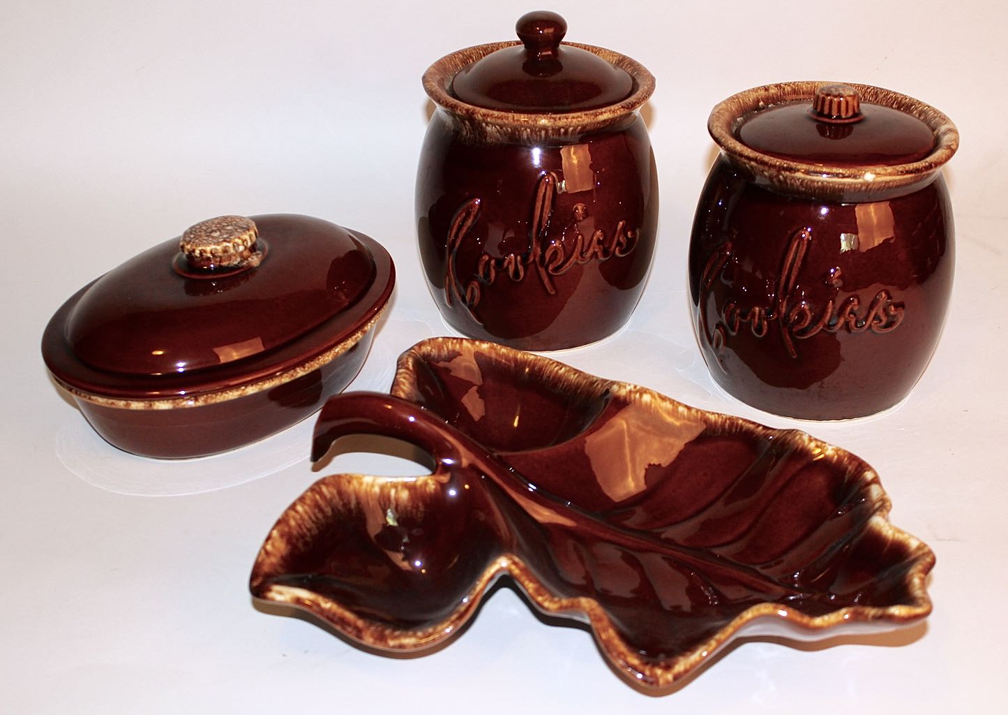 HULL USA Brown Drip Dinnerware