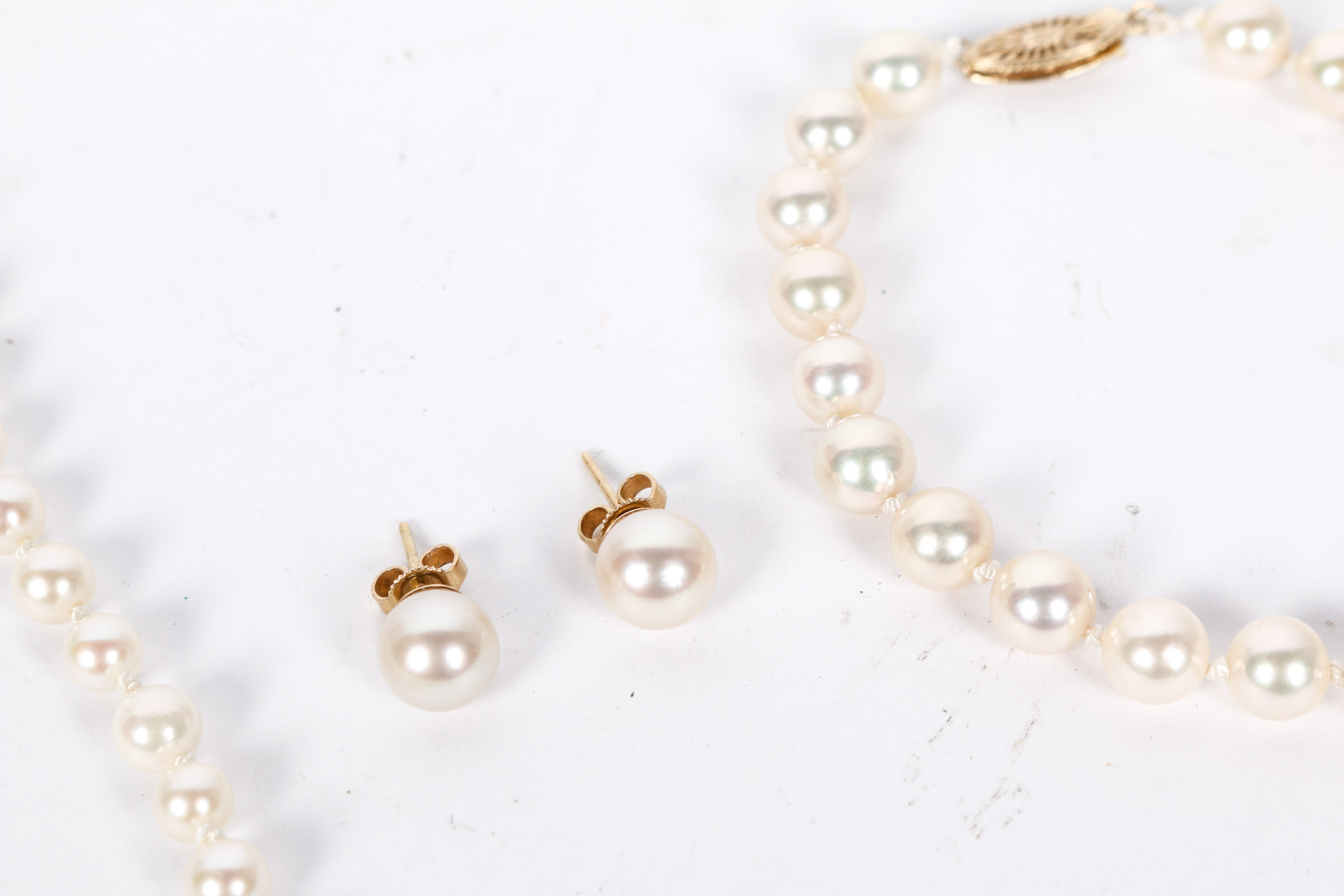 14K Yellow Gold and Pearl Necklace, Earring, and Bracelet Set