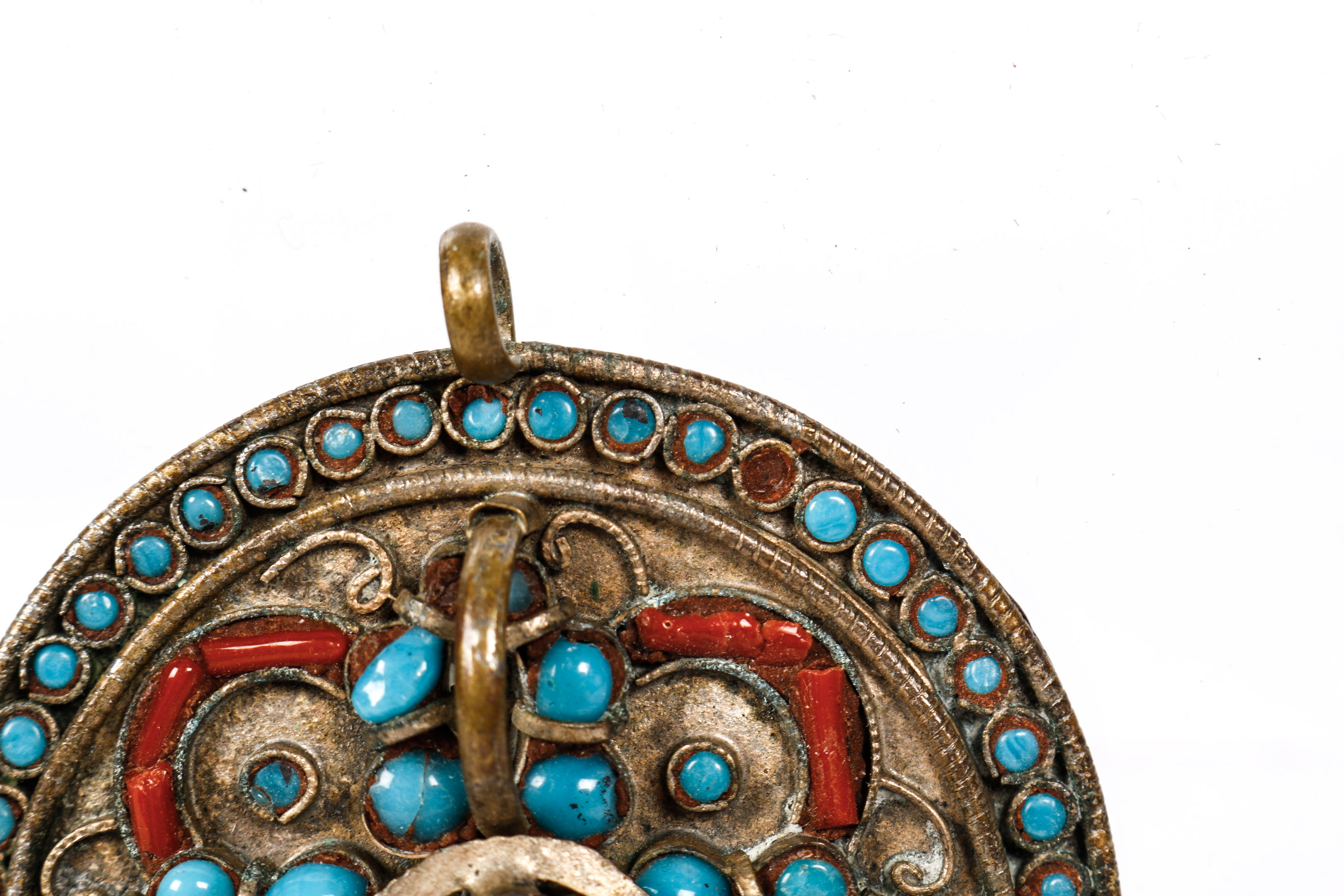 Rustic Rose Compass Medallion Pendant