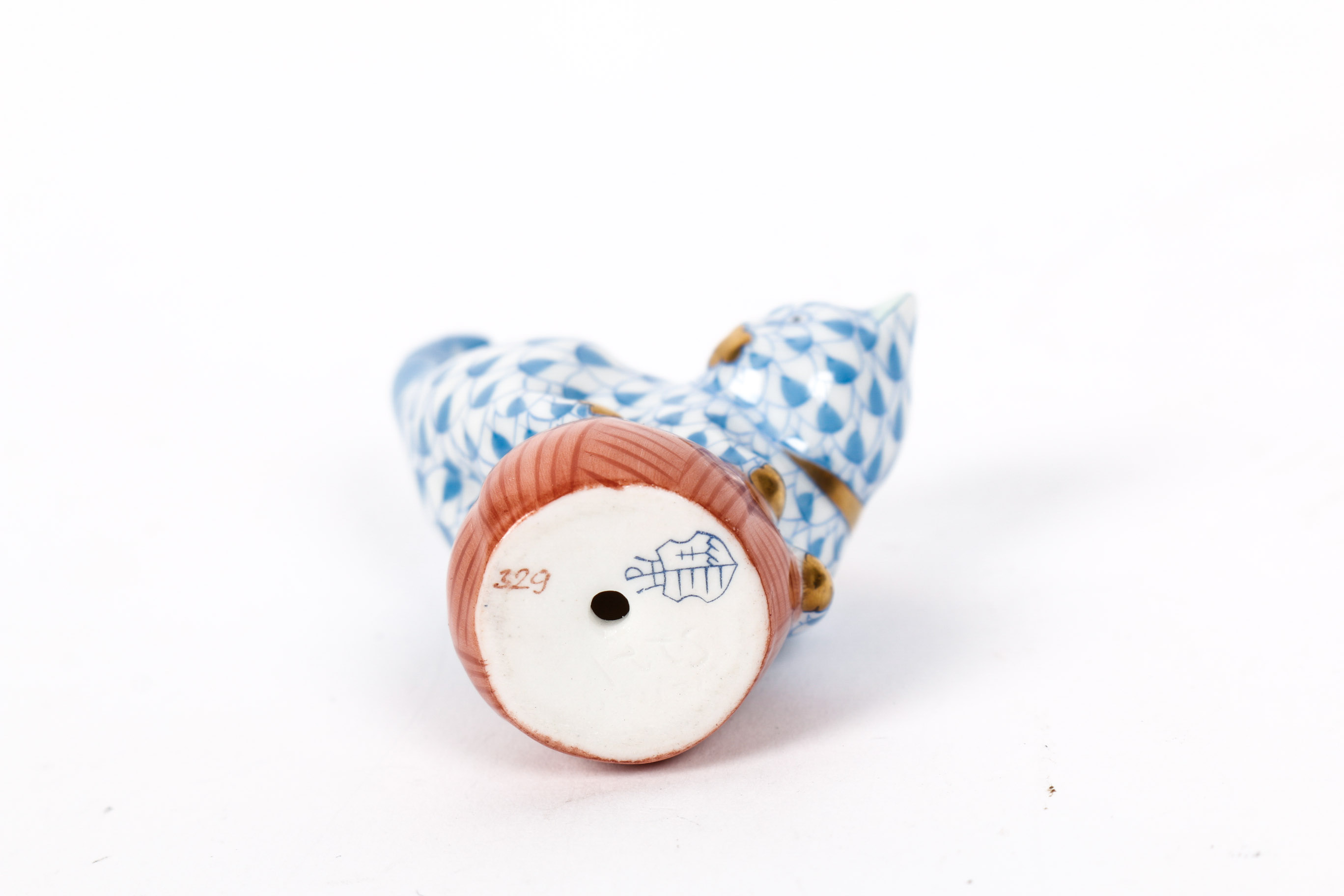 Herend Hungary Kitten With Yarn