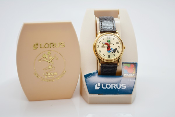 Walt Disney Goofy Watch by Lorus