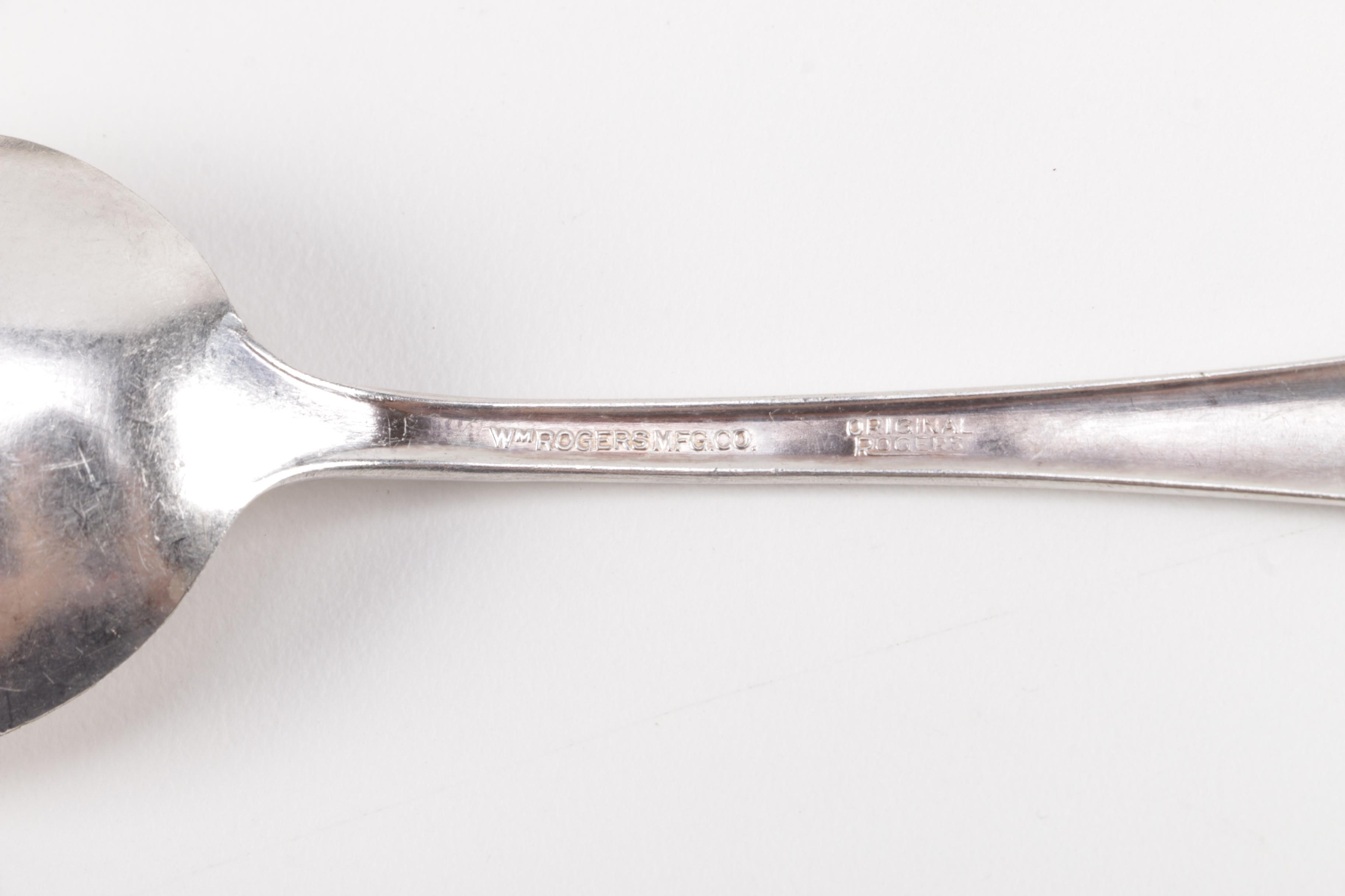 William Rogers Silver Plate Flatware Set