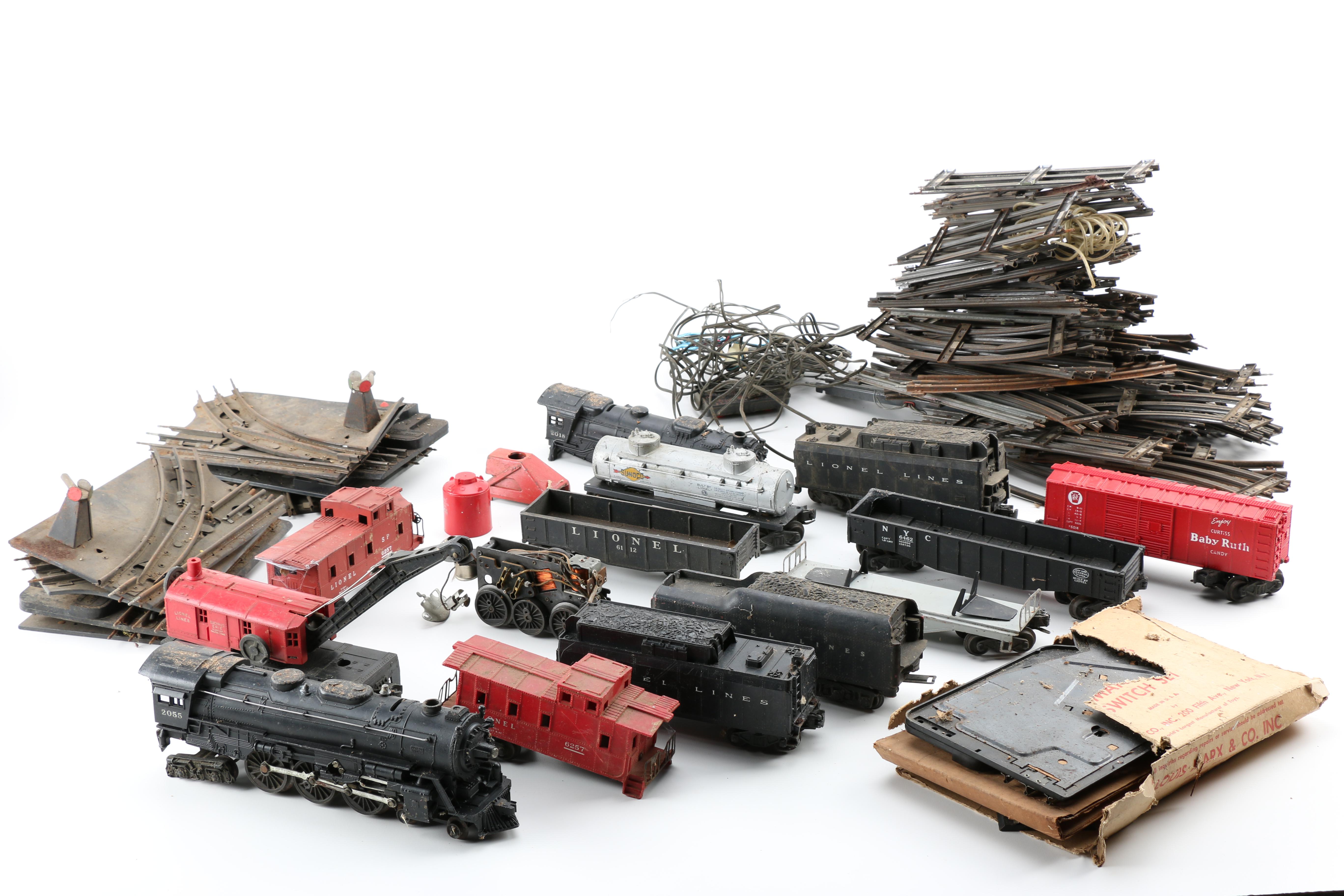 Lionel Small Plastic Train Set