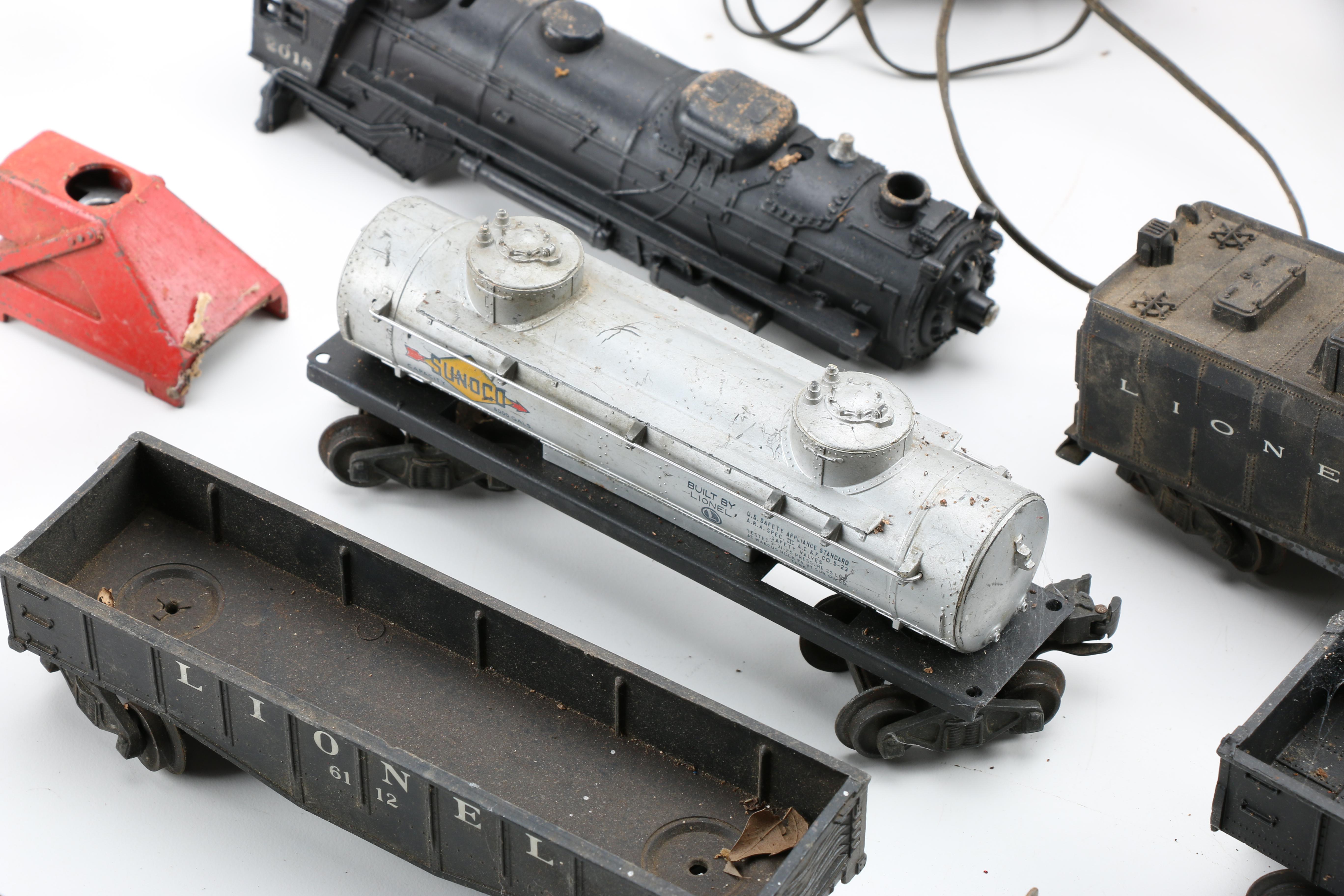 Lionel Small Plastic Train Set