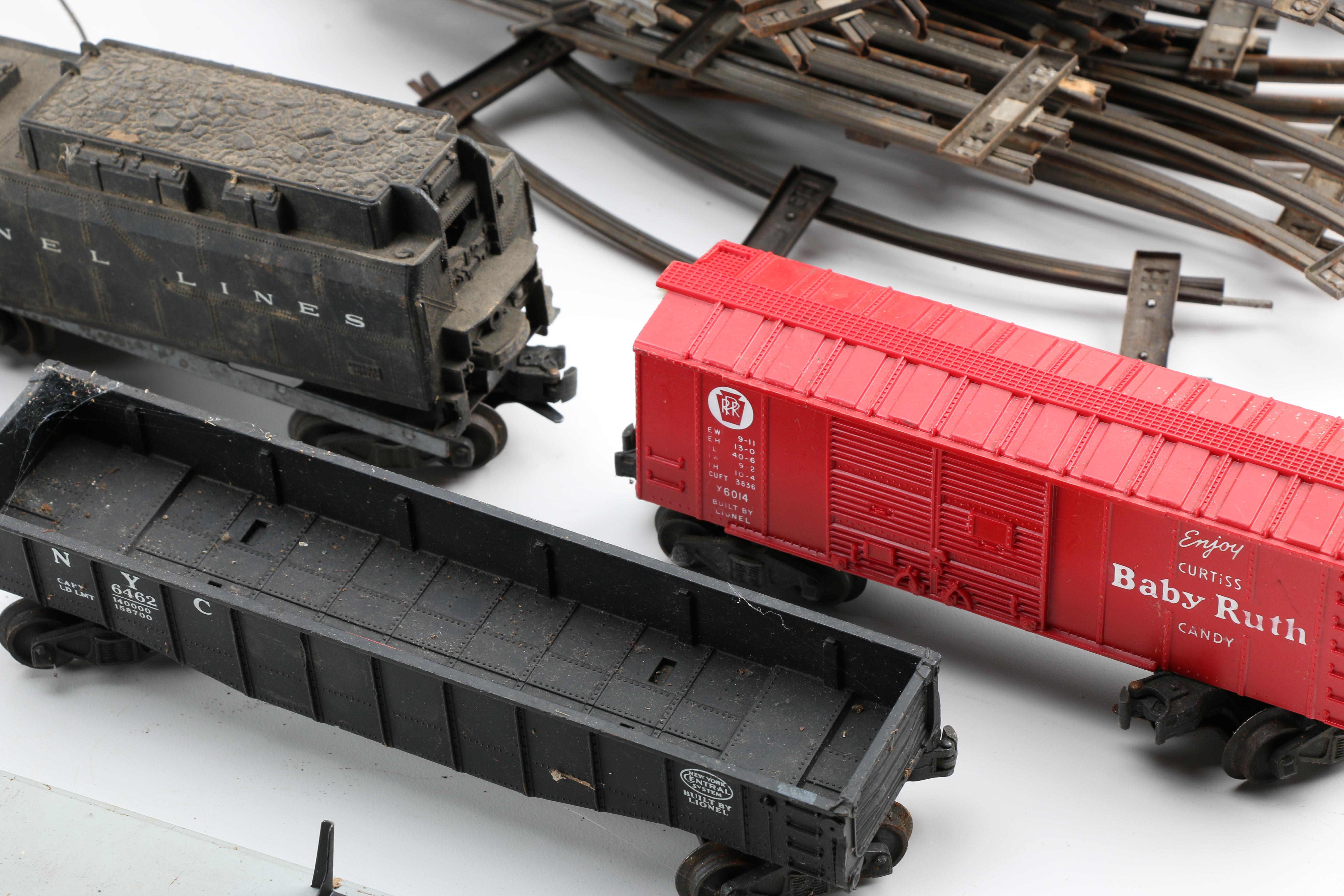 Lionel Small Plastic Train Set