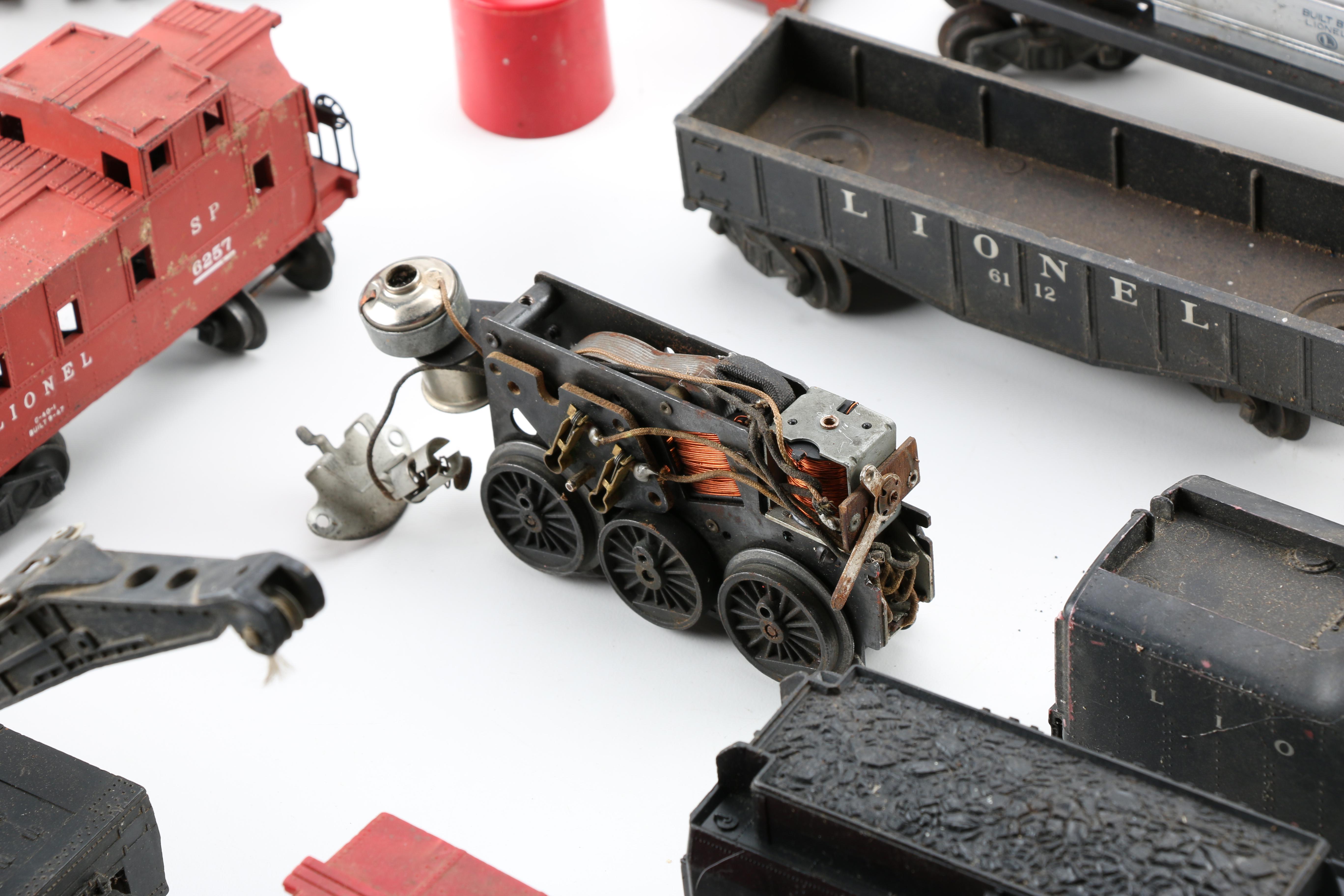 Lionel Small Plastic Train Set