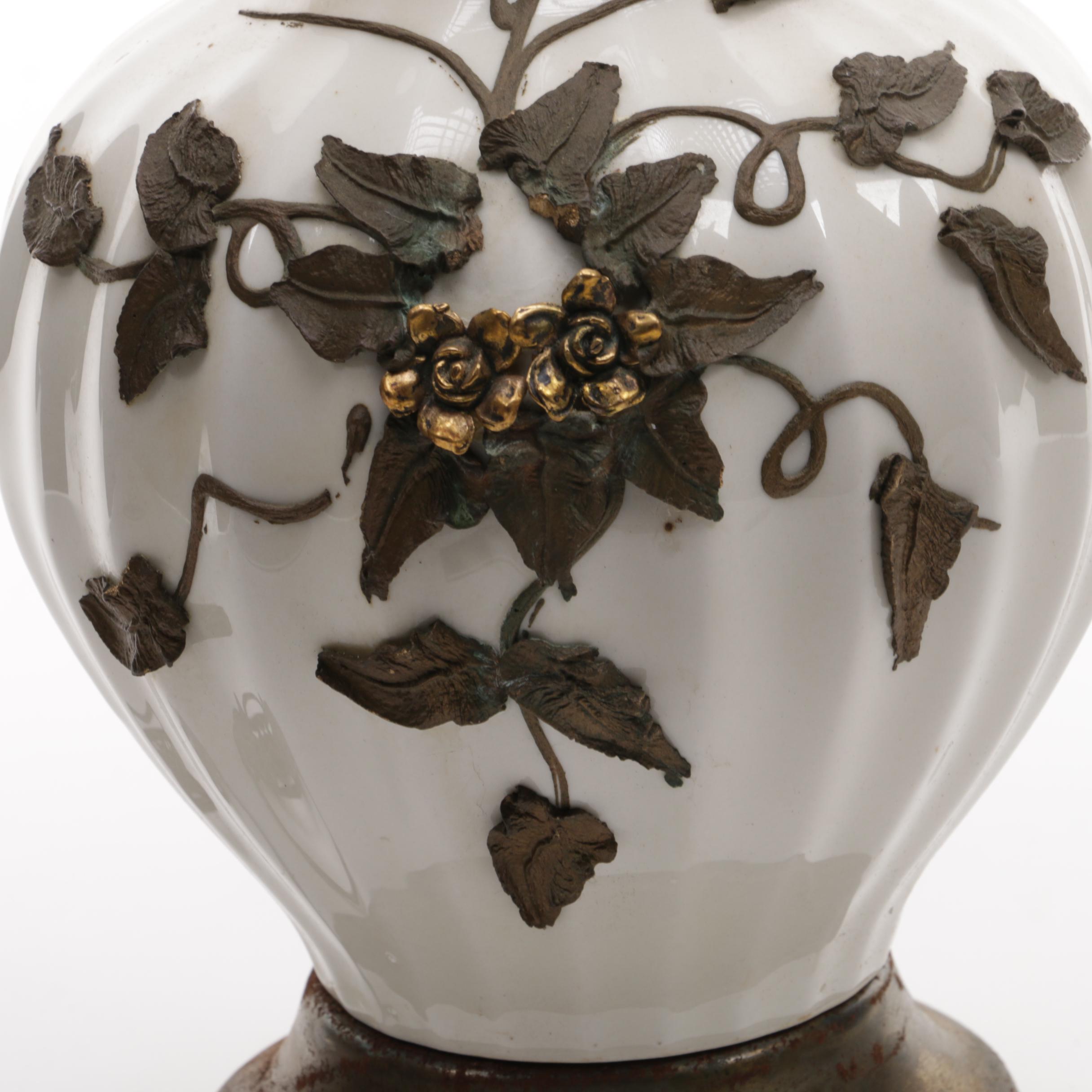 Glass and Ceramic Table Lamp