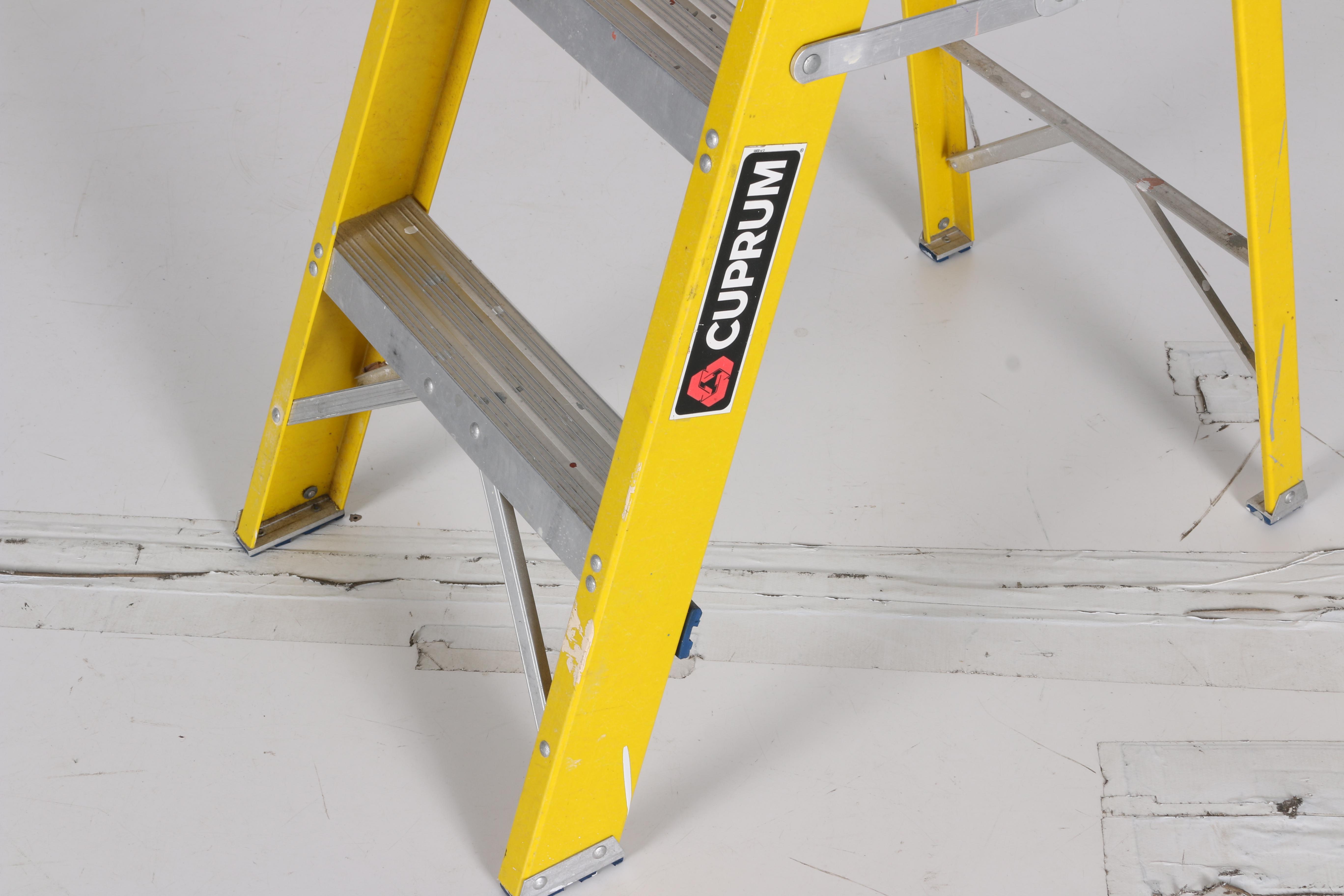 Cuprum Step Ladder