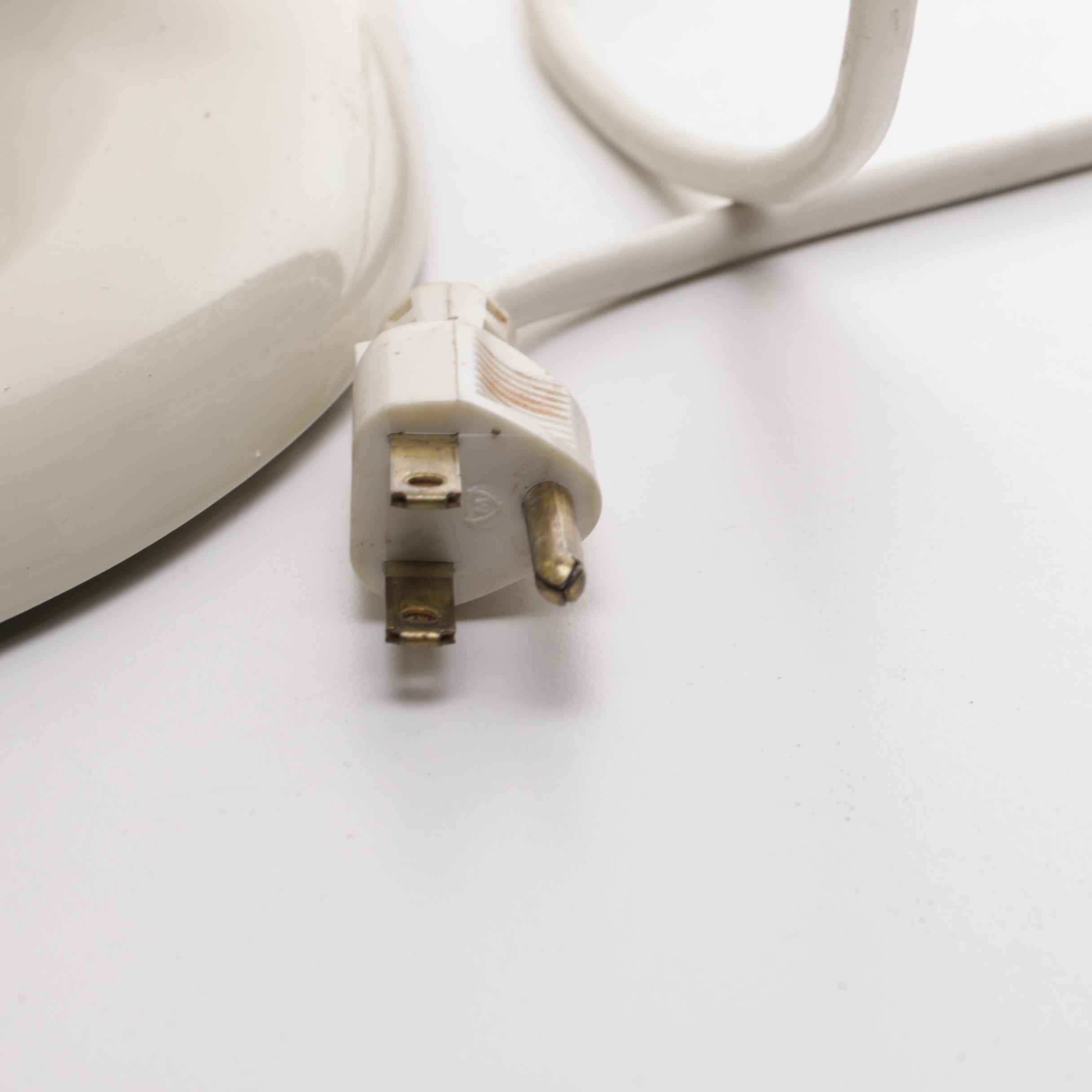 KitchenAid 4.5 Quart Household Stand Mixer and Accessories