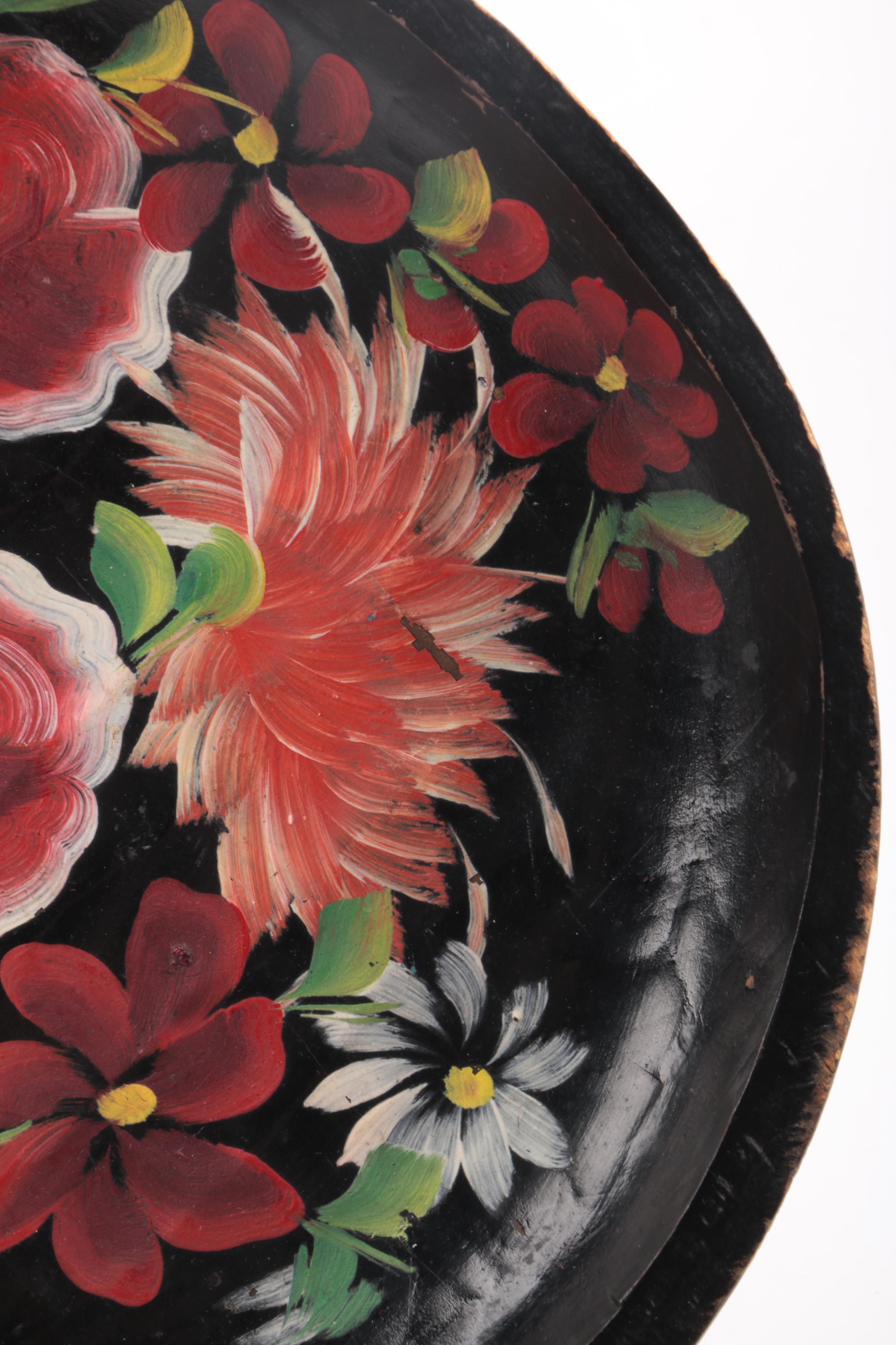 Kitchen and Wall Decor