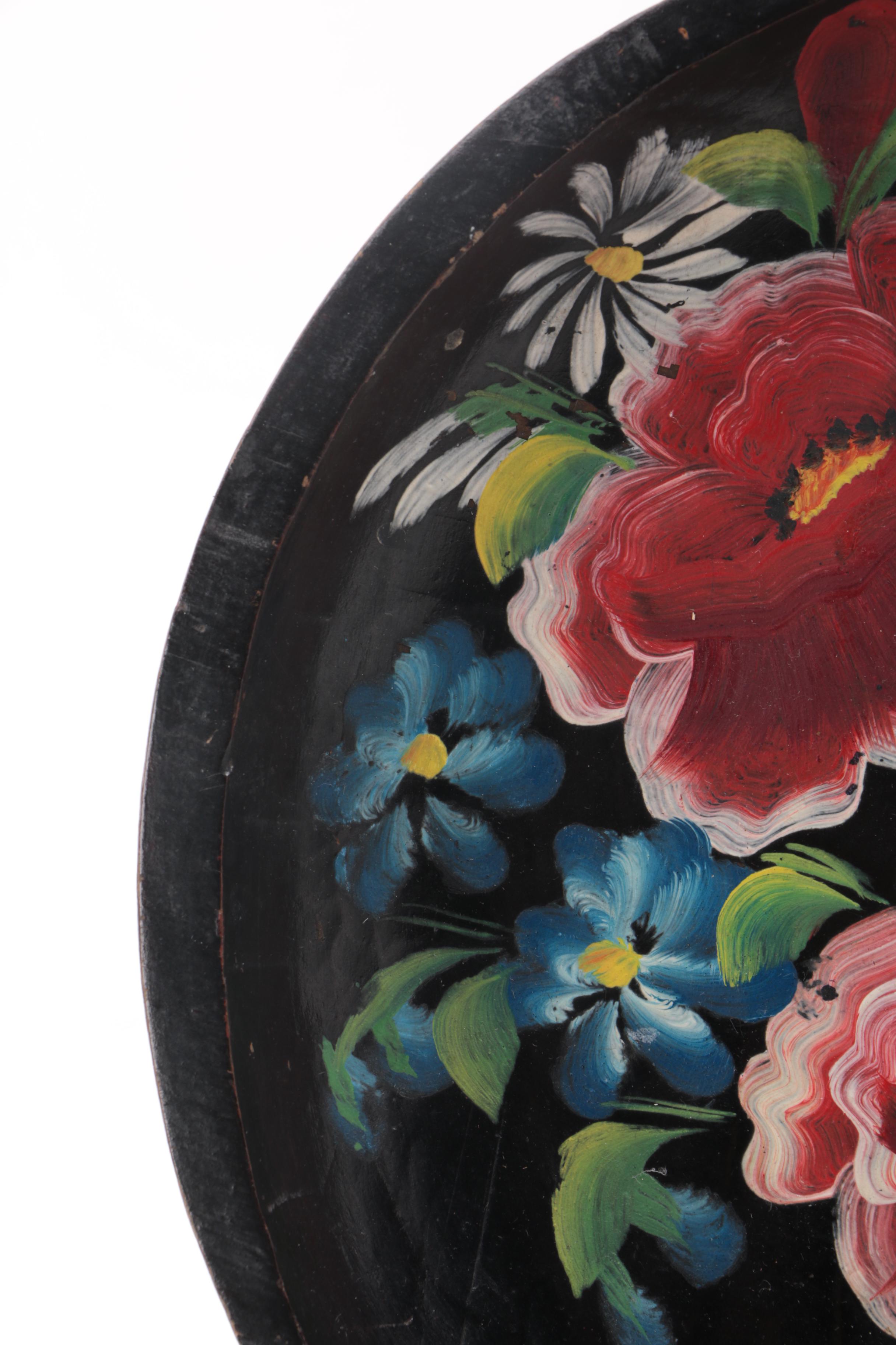 Kitchen and Wall Decor