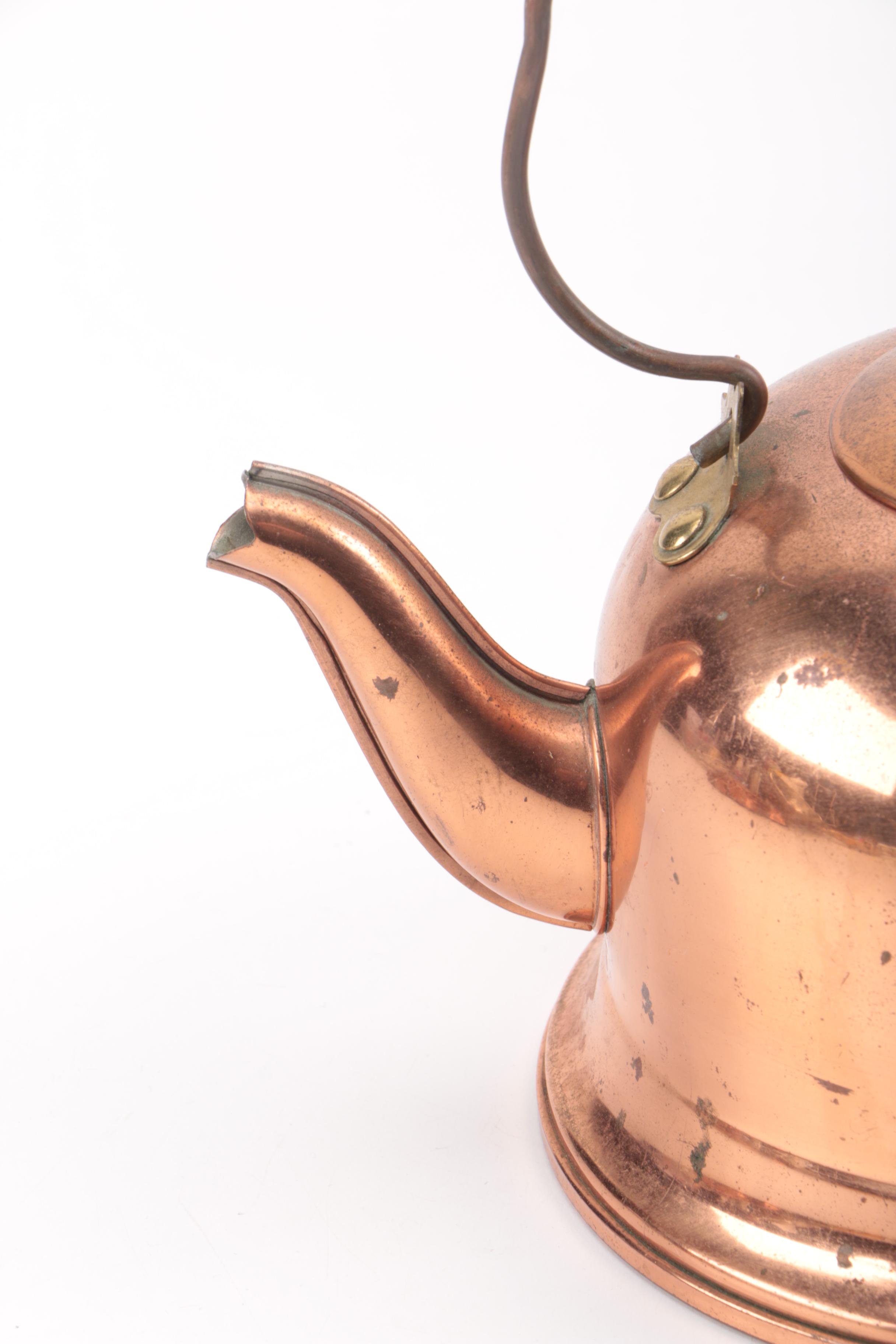 Kitchen and Wall Decor