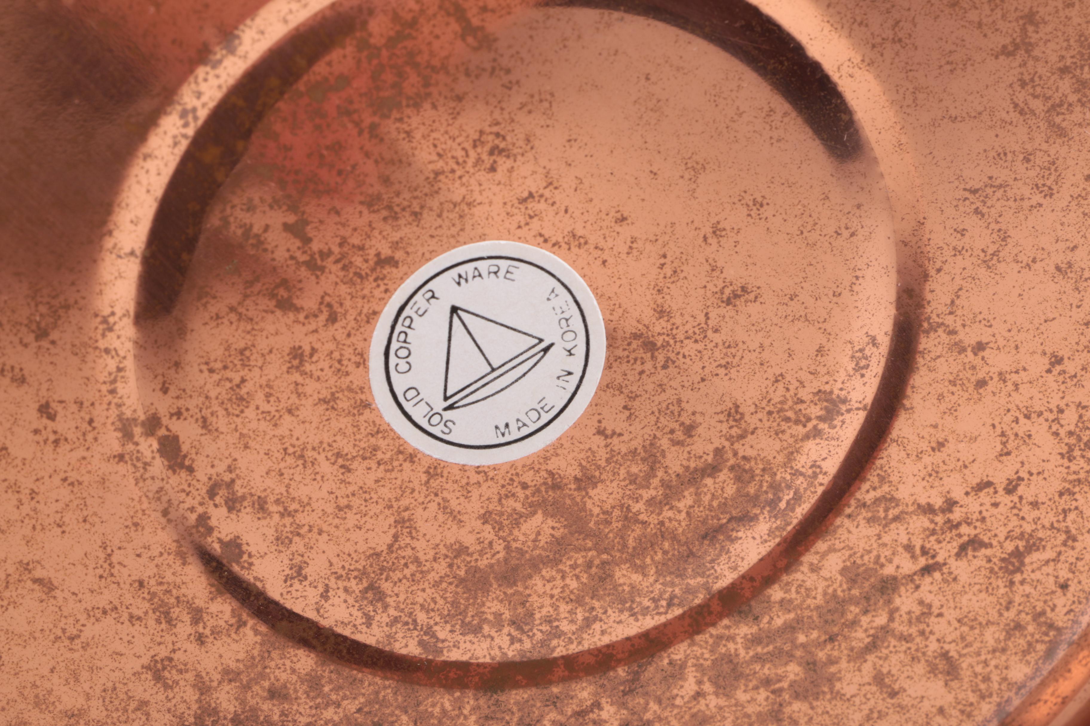 Kitchen and Wall Decor