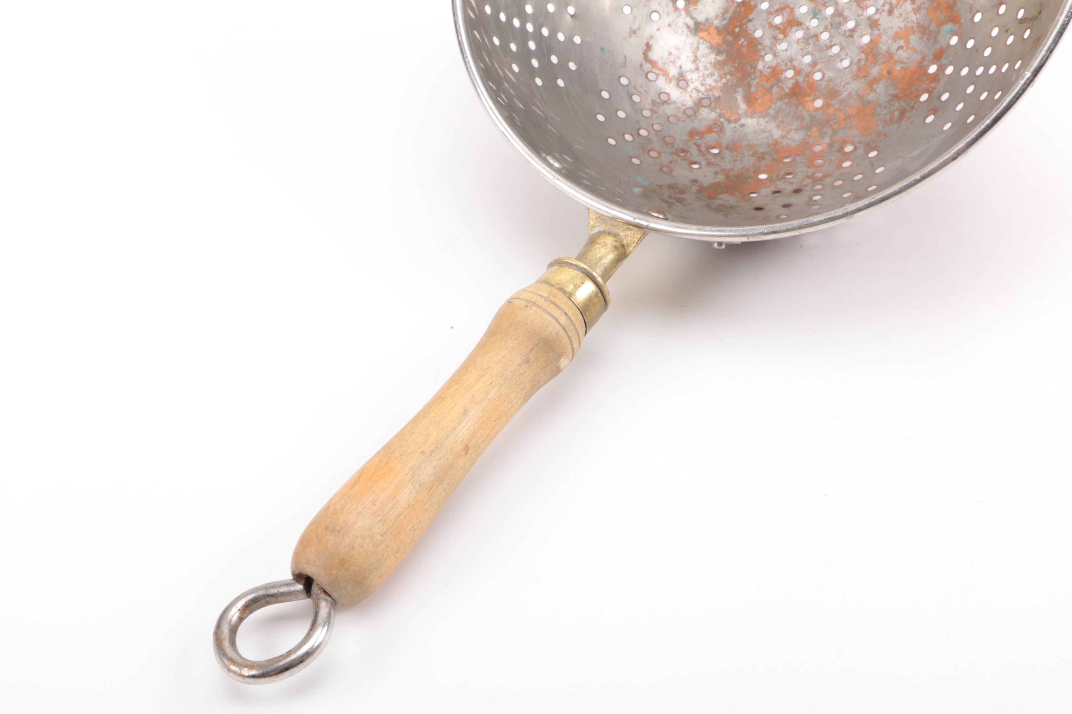 Kitchen and Wall Decor