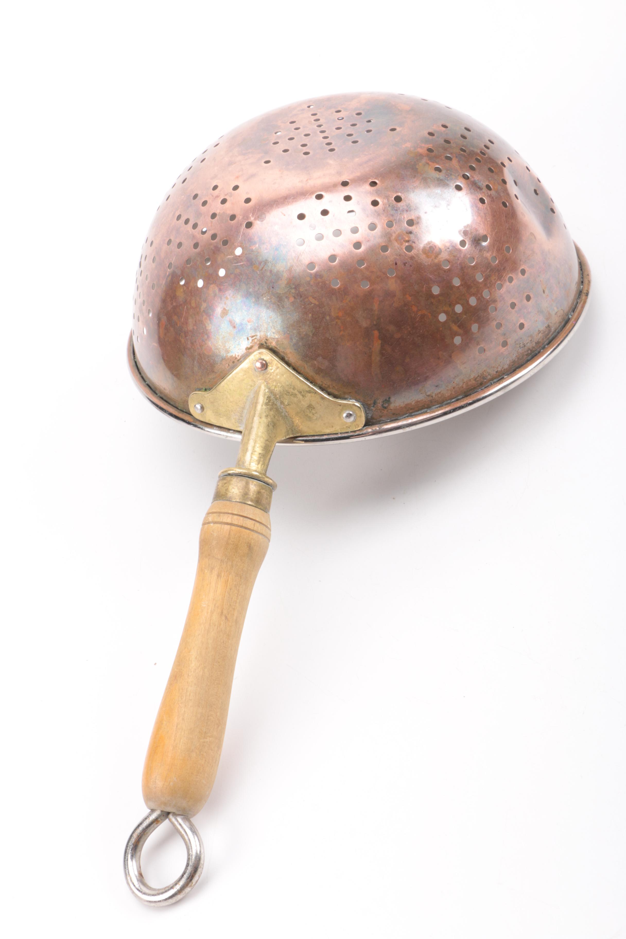 Kitchen and Wall Decor