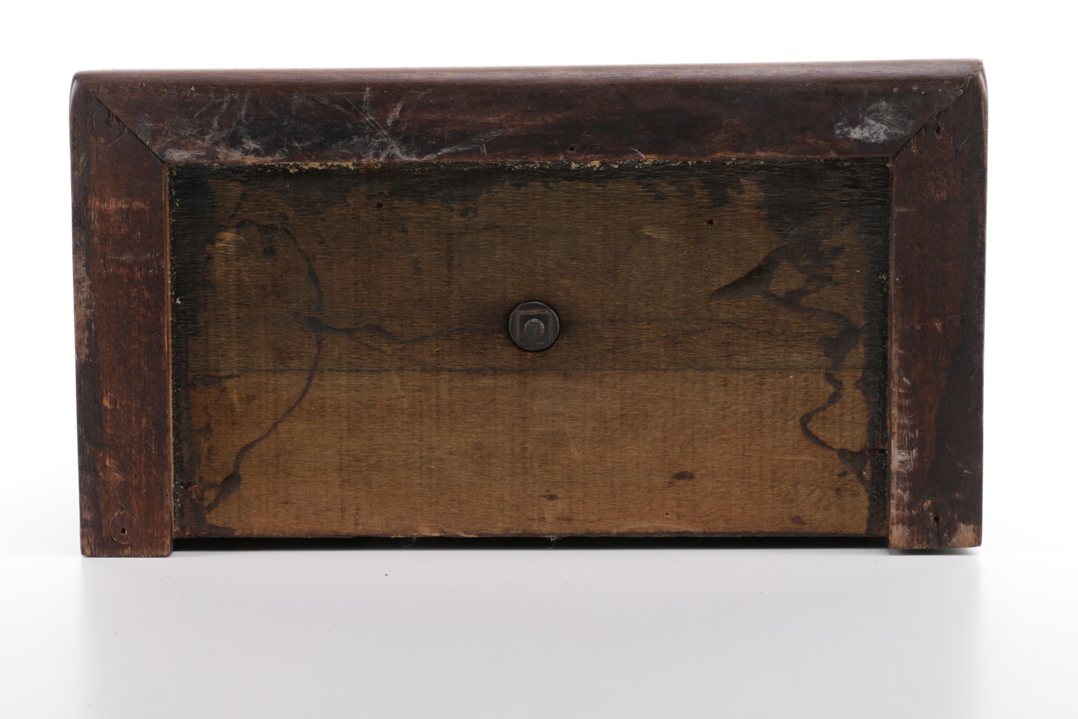 Mantel Clock in Wooden Case