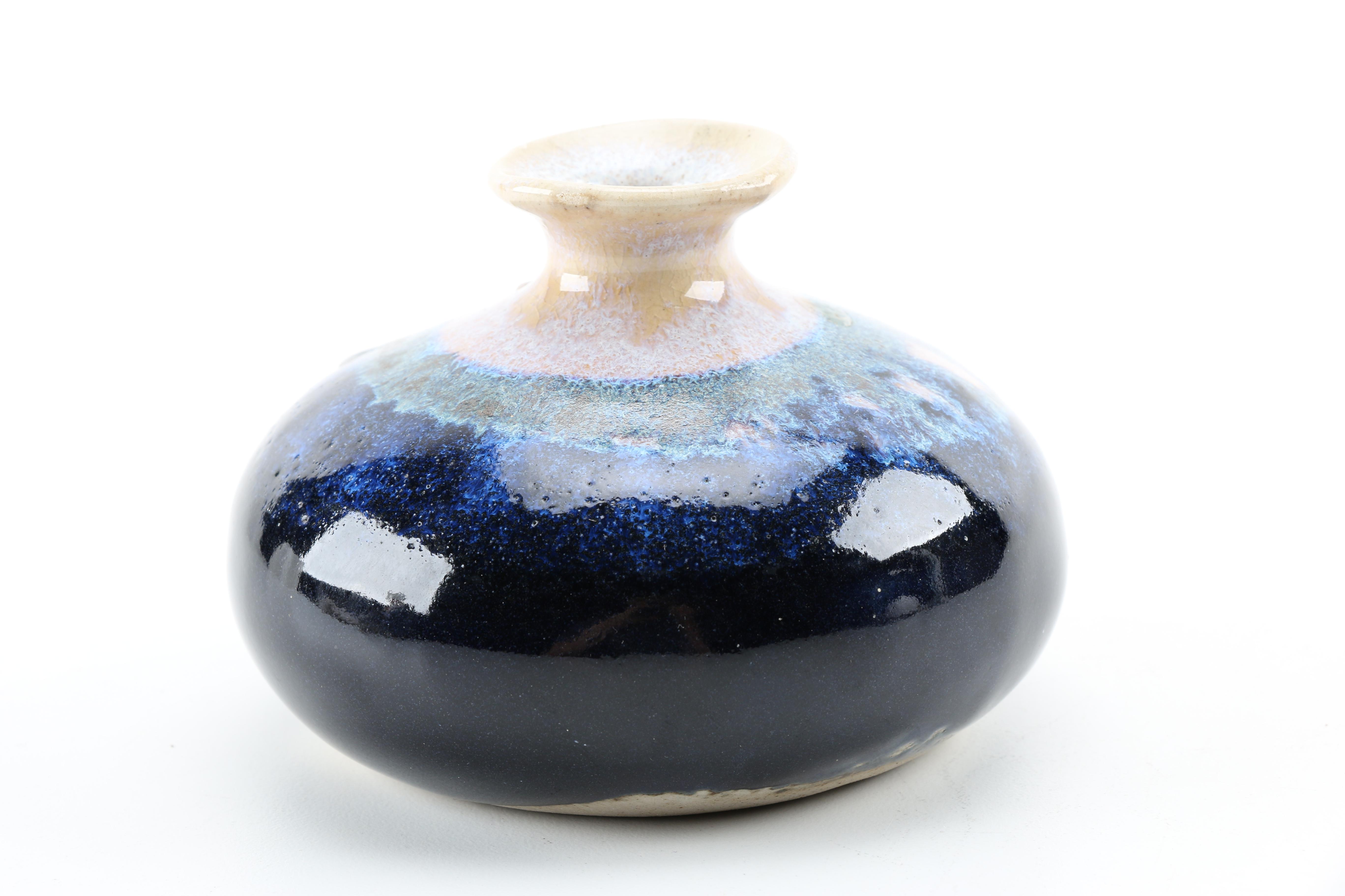 Assortment of Signed Pottery and a Frankoma Vase