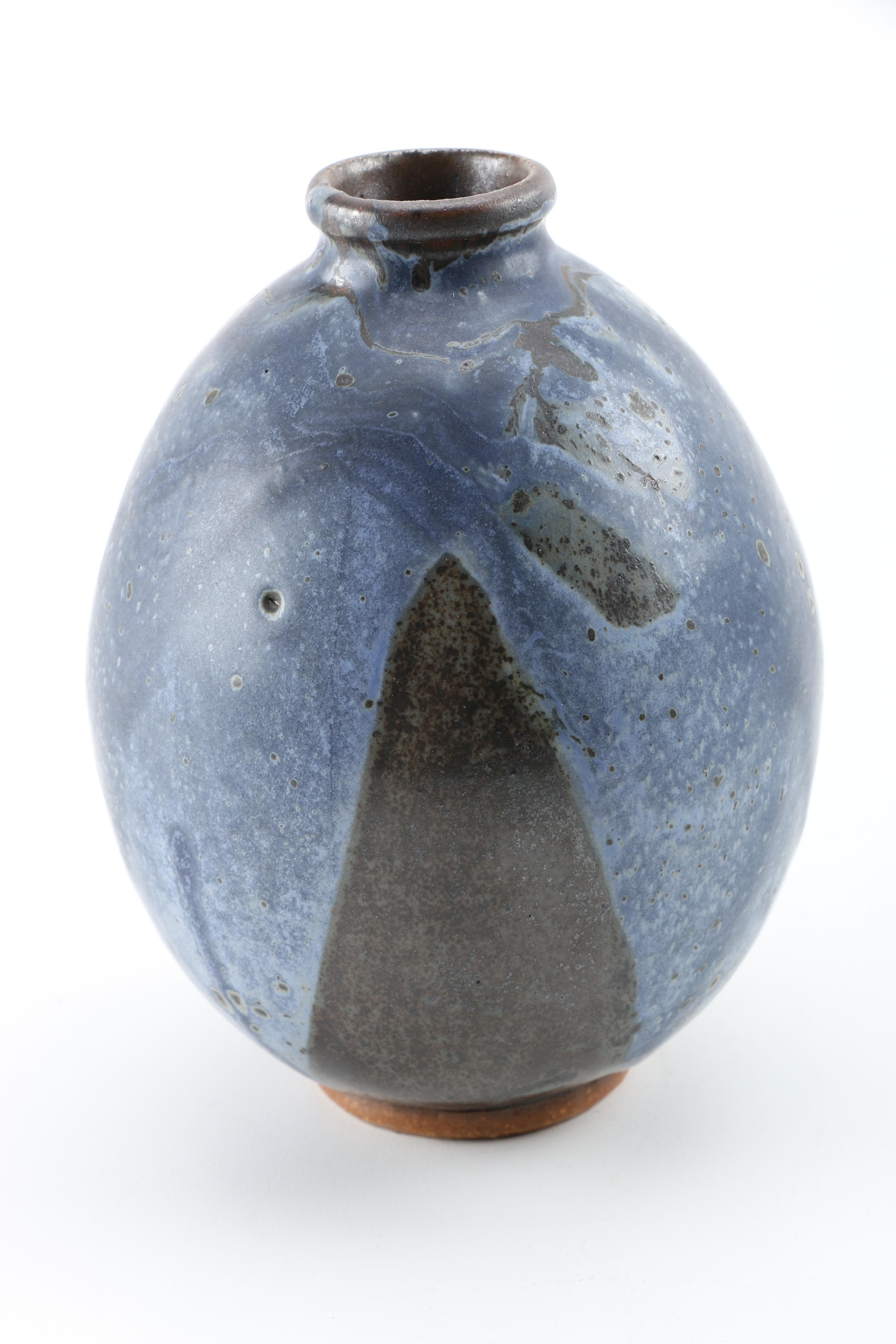 Assortment of Signed Pottery and a Frankoma Vase