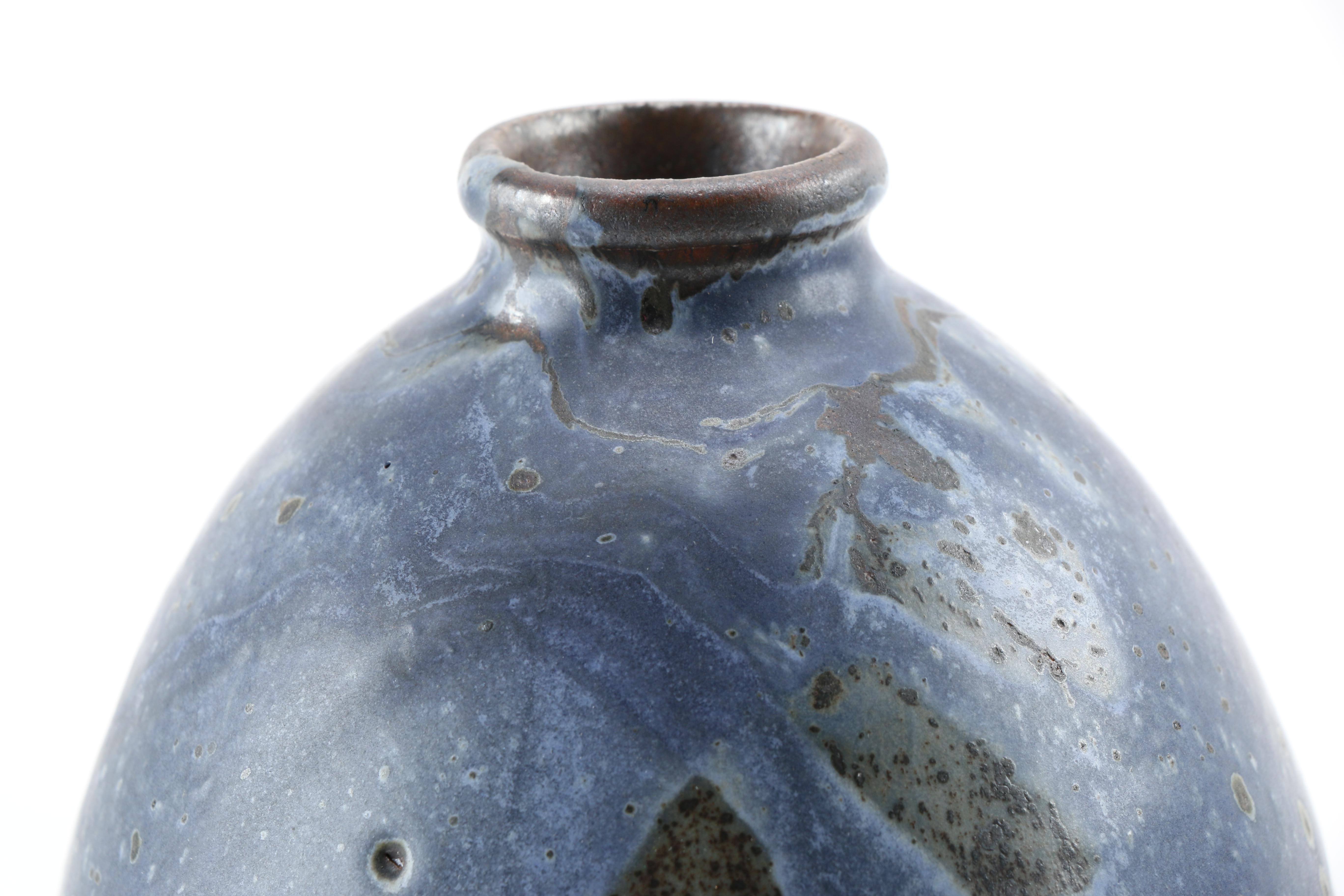 Assortment of Signed Pottery and a Frankoma Vase