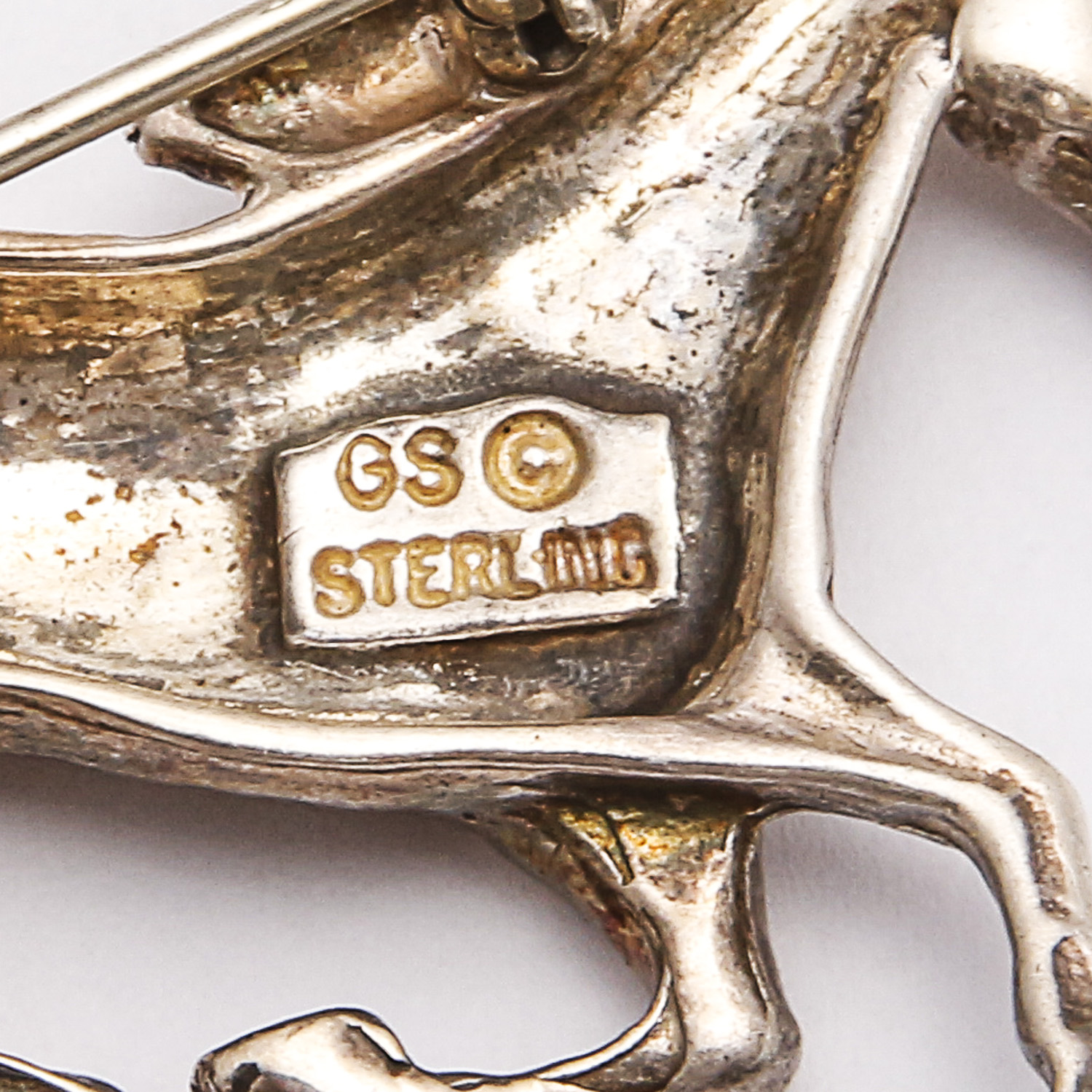 Sterling Silver Animal-Themed Jewelry Featuring Navajo Brooch