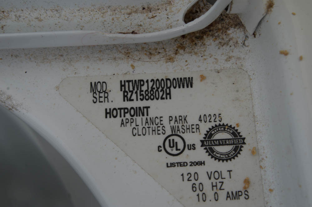 Hotpoint White Top Load Washing Machine