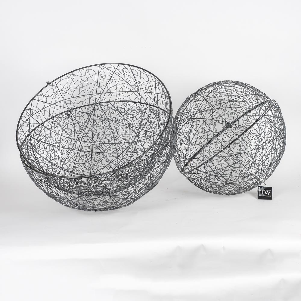Pair of Round Metal Wire Spheres