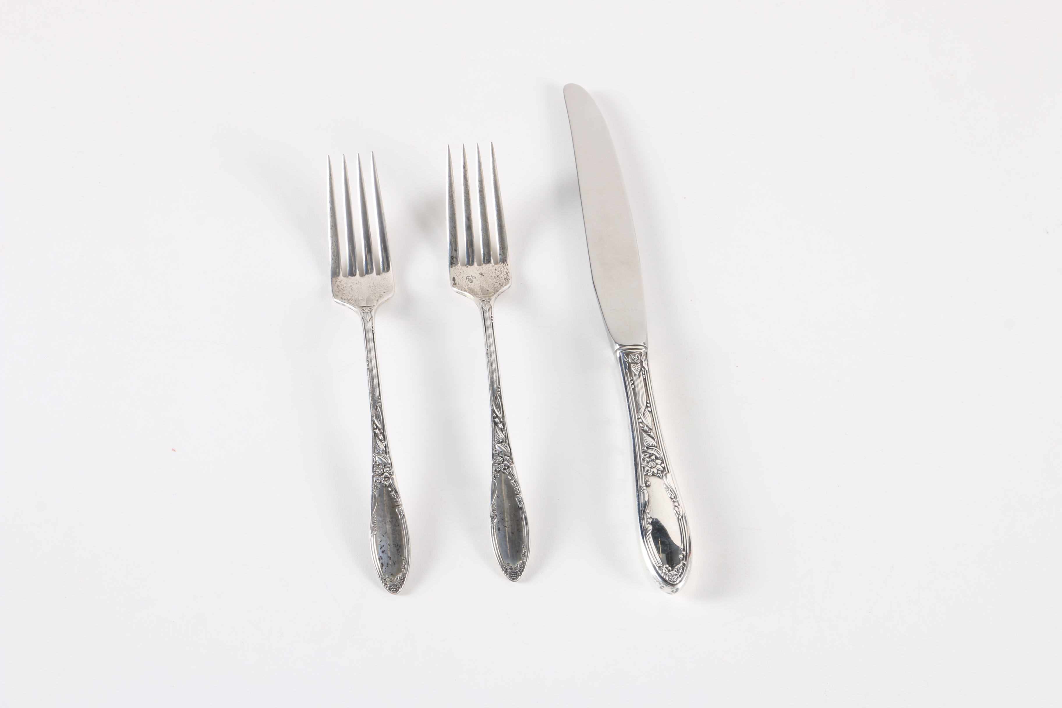 Oneida "Virginian" Sterling Silver Flatware Set