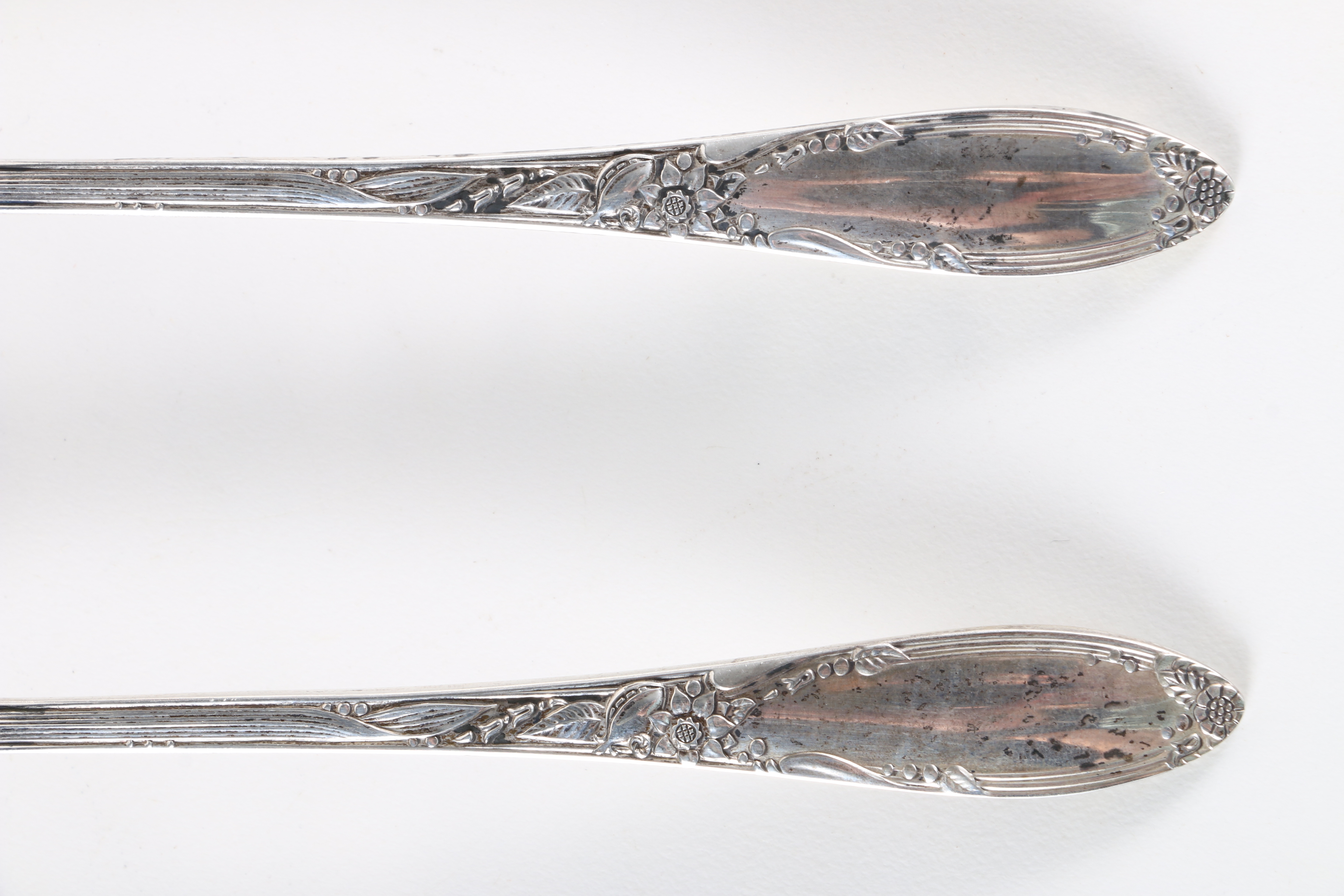 Oneida "Virginian" Sterling Silver Flatware Set