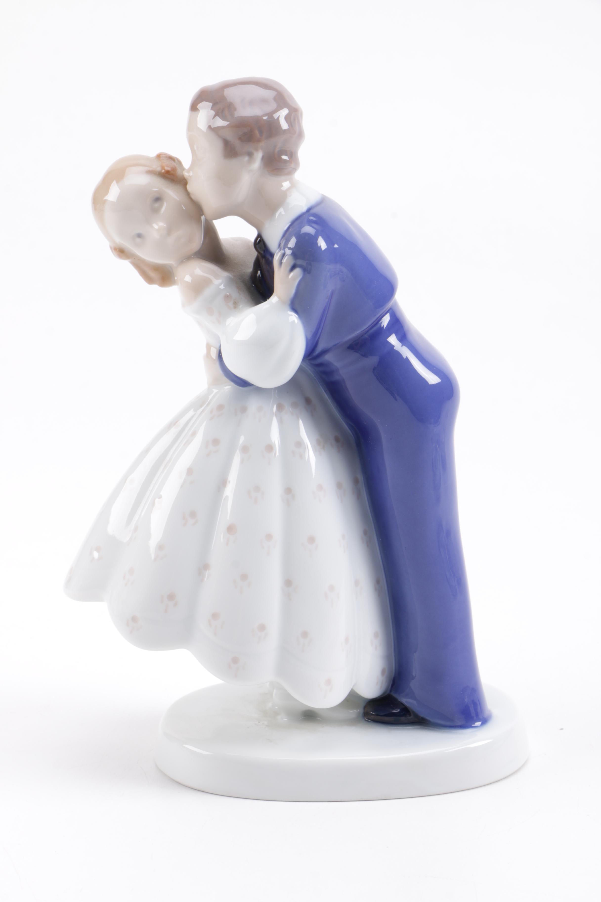 Porcelain Décor Featuring Bing & Grondahl "First Kiss" Figure