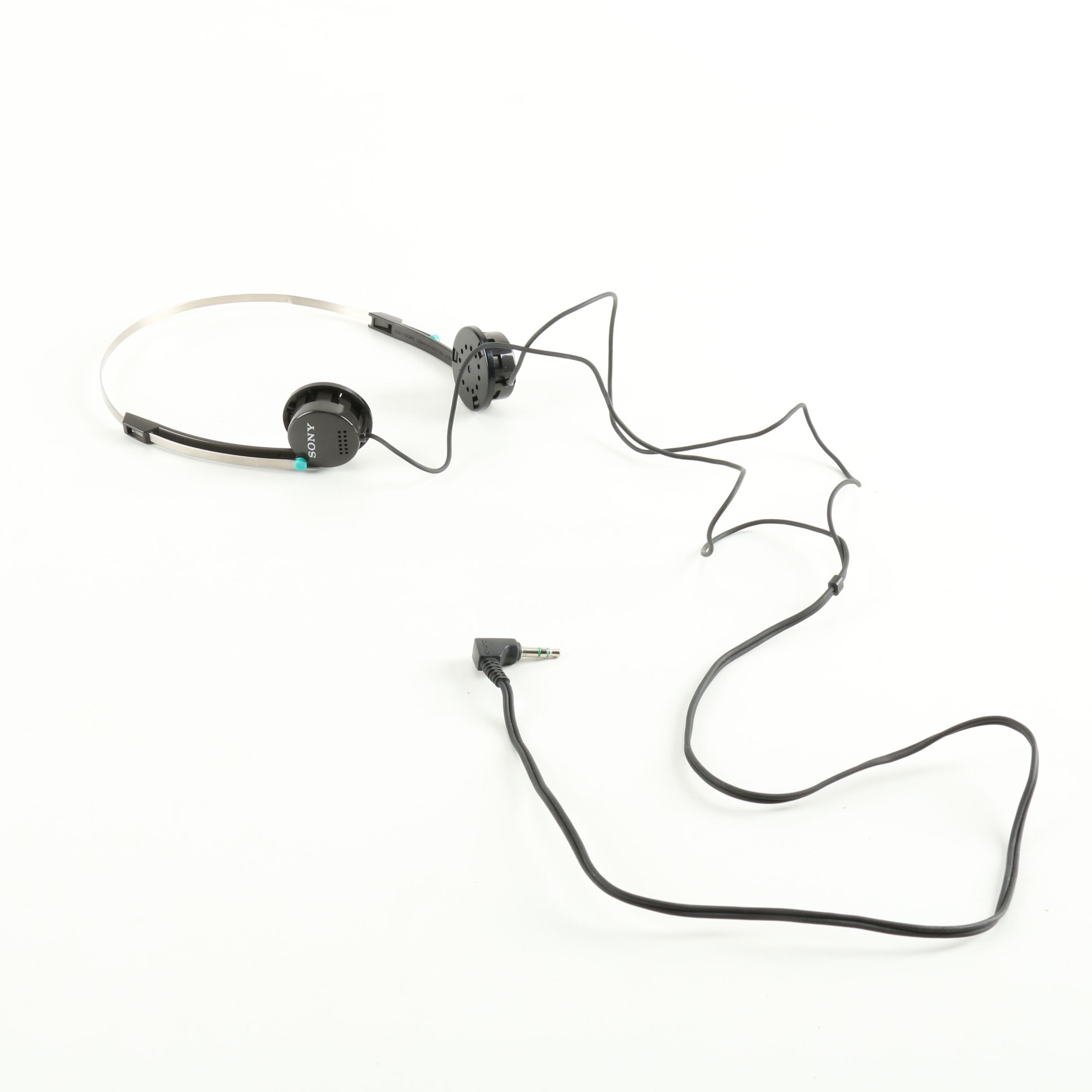 Vintage Sony Walkman FM/AM and GE All Transistor Radio