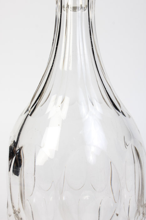 Glass Decanter with Balloon Shaped Stopper