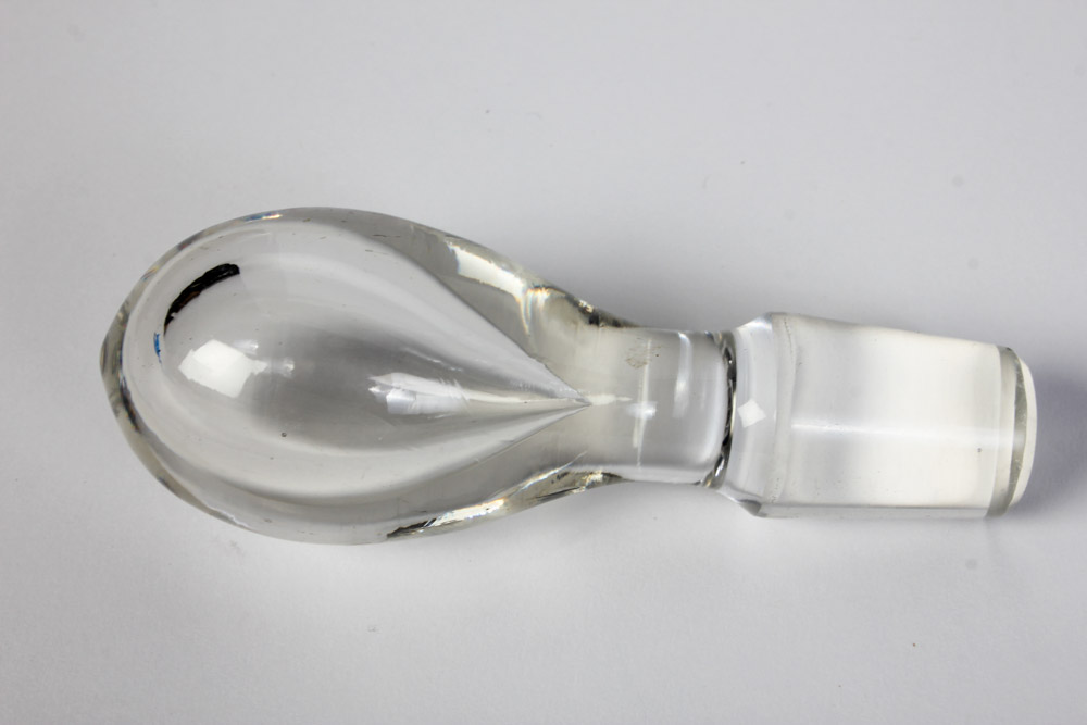 Glass Decanter with Balloon Shaped Stopper