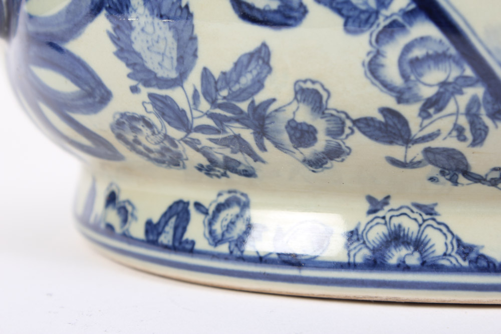 Chinese Blue and White Stoneware Footbath