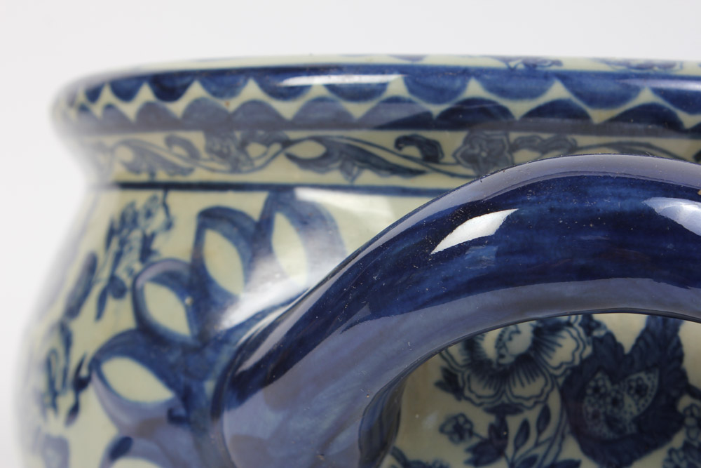 Chinese Blue and White Stoneware Footbath