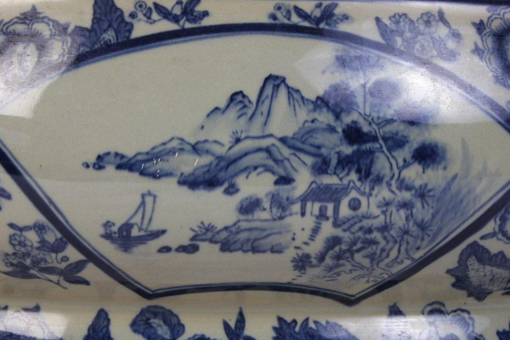 Chinese Blue and White Stoneware Footbath