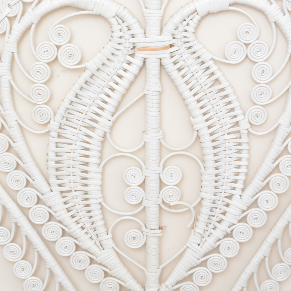 Vintage White Wicker Bedroom Set