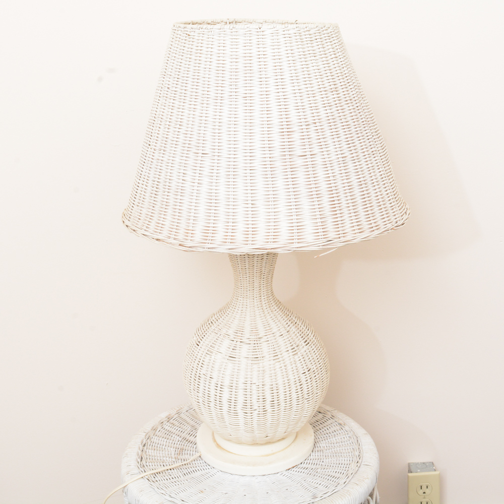 Vintage White Wicker Bedroom Set